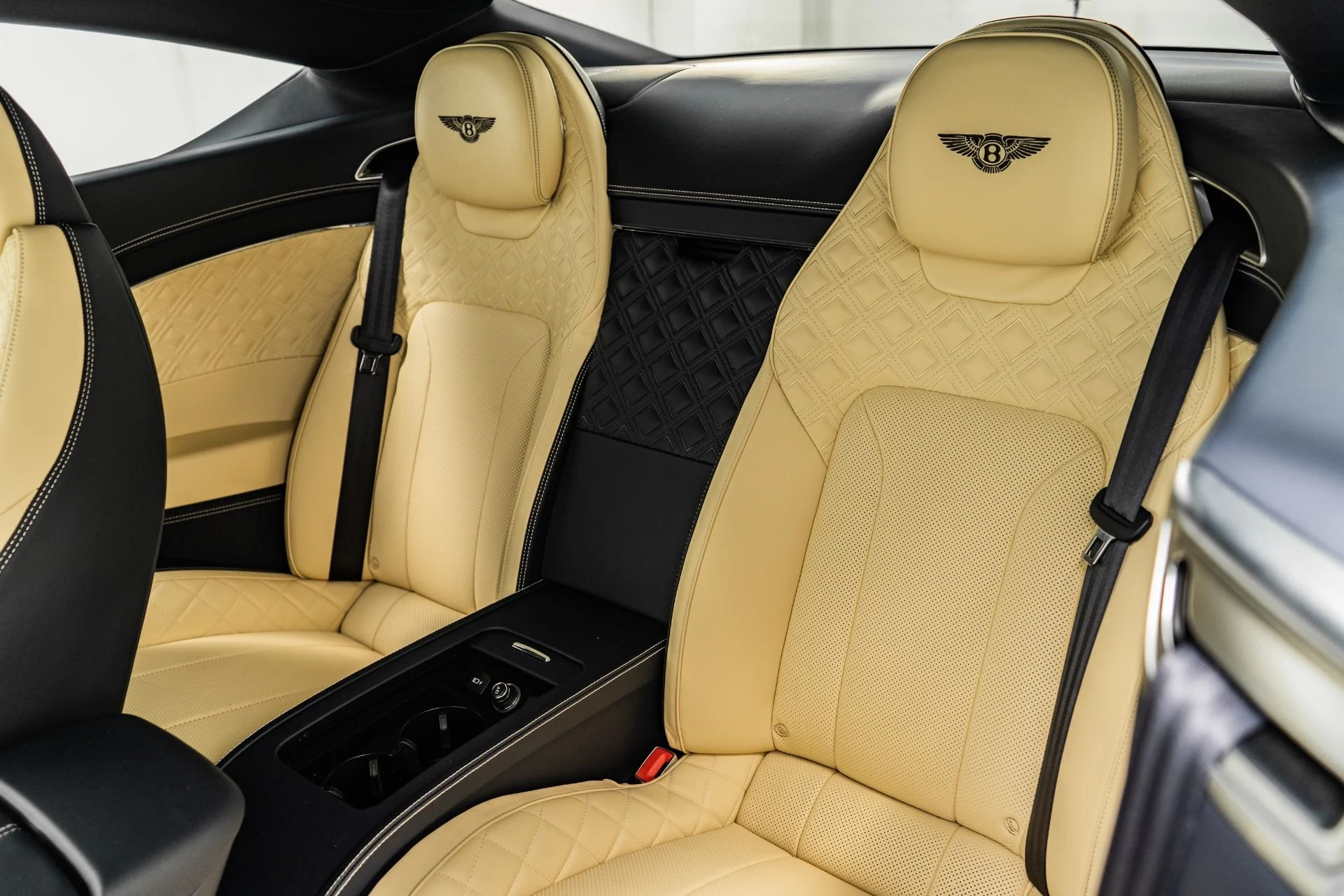 mph015_1233800974_Used_2020_Bentley_Continental_GT_W12_1756499288_2f09d3e4b8