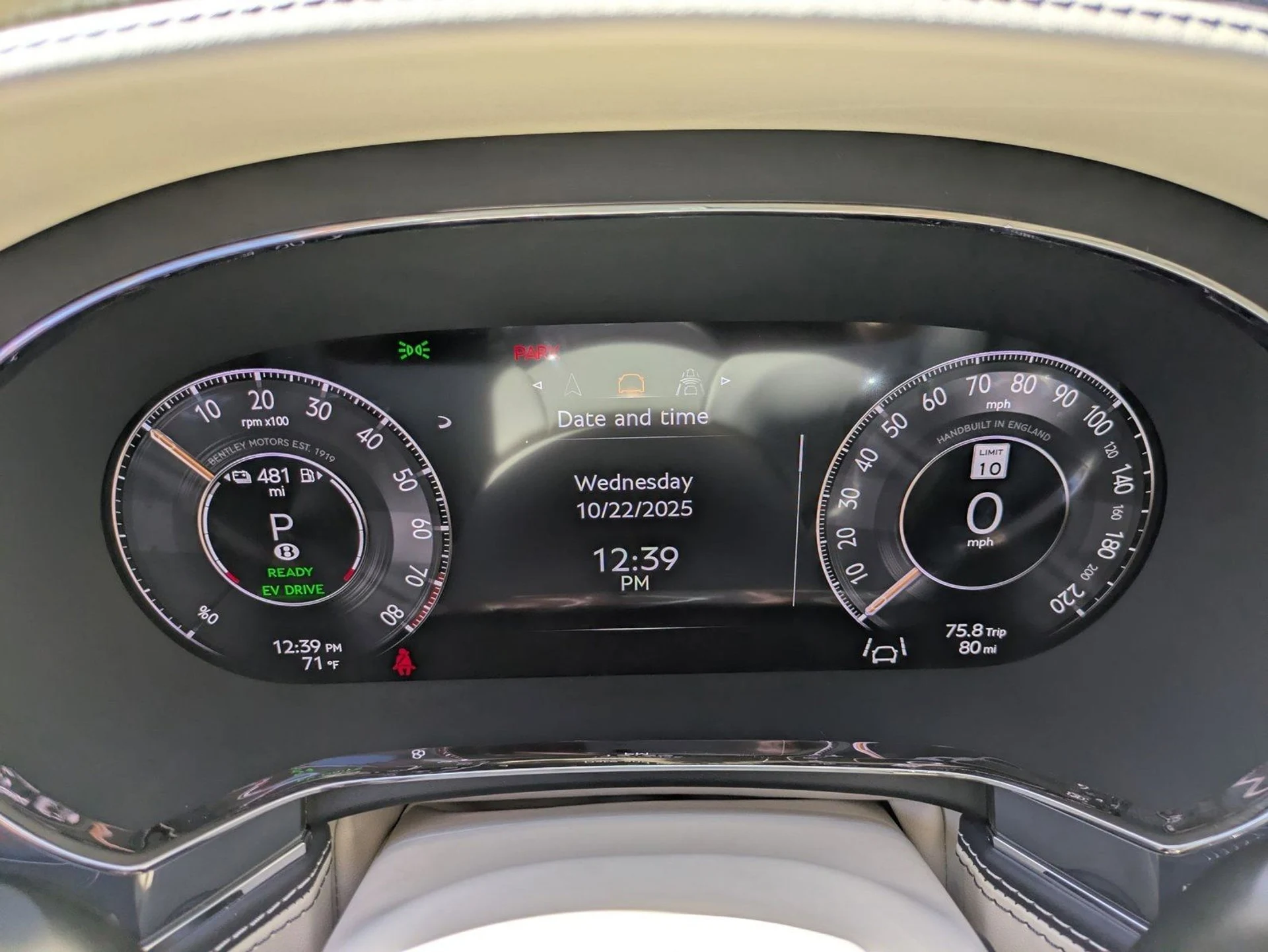 mph015_1235700798_34e704c6dfe116abf96720a4c0d2c84ax_0de9644304