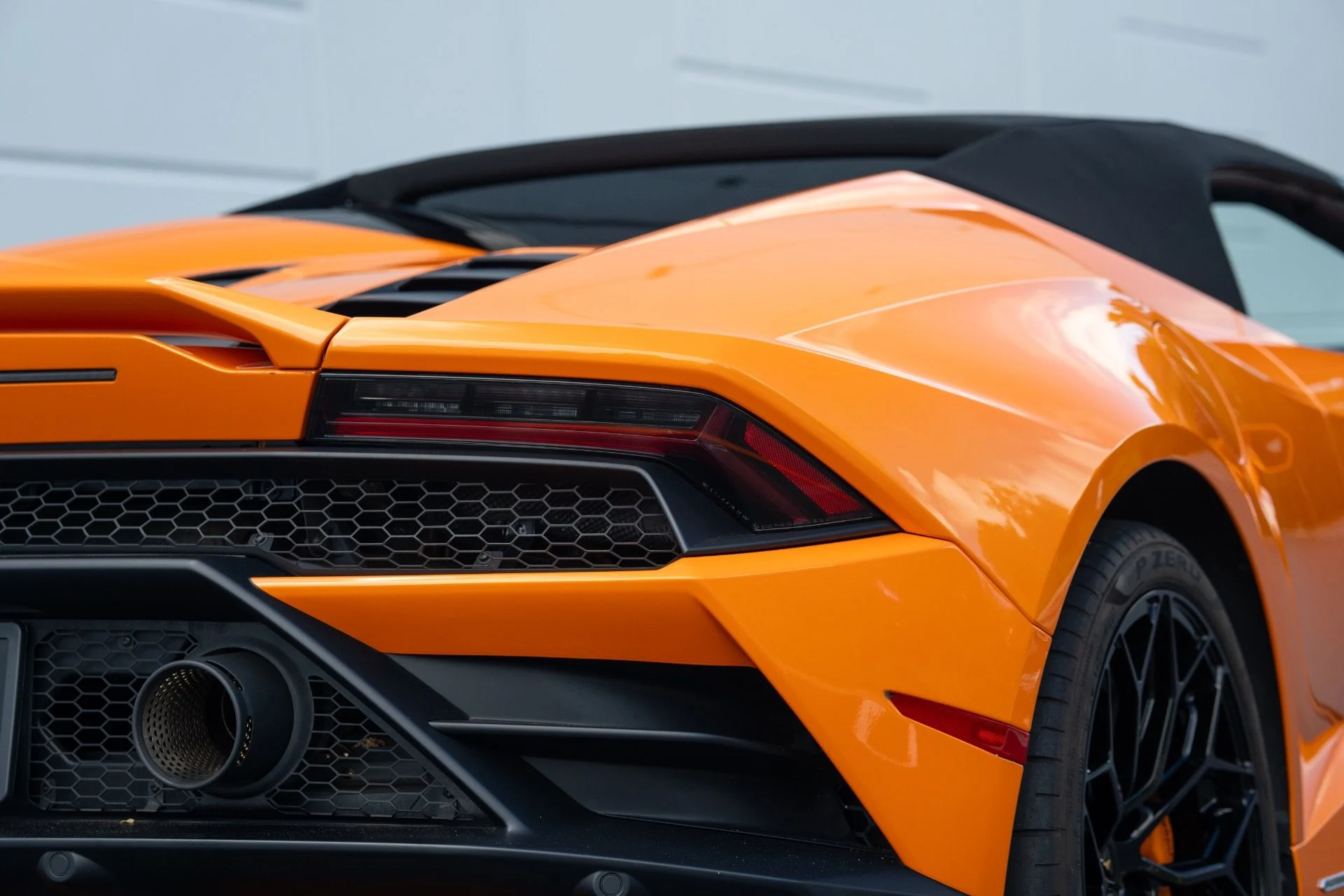 mph015_1242121619_Used_2021_Lamborghini_Huracan_EVO_Spyder_1758042504_d2d2924e66