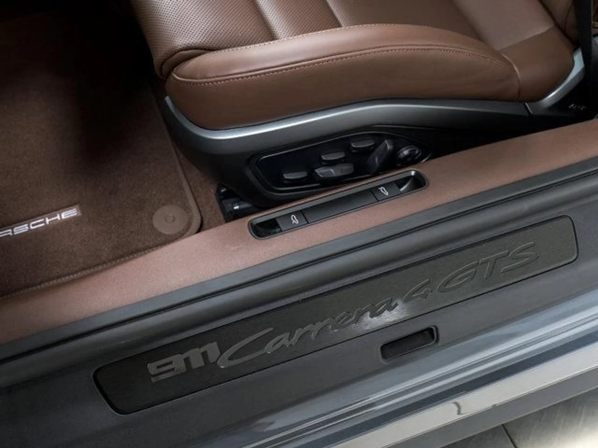 mph015_1243057981_j_MC_Wtm_IKZMECF_6lf_A03_Q70_Z_Lng_A_d8552aeefb