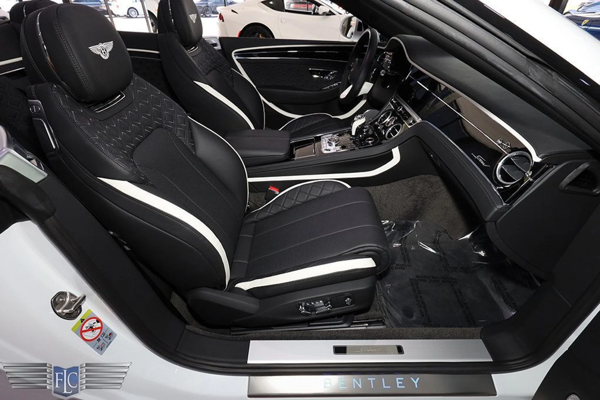 mph015_1244647518_used_2024_bentley_continental_gtspeedconvertible_6305_22967933_16_1024_cc5729ba19