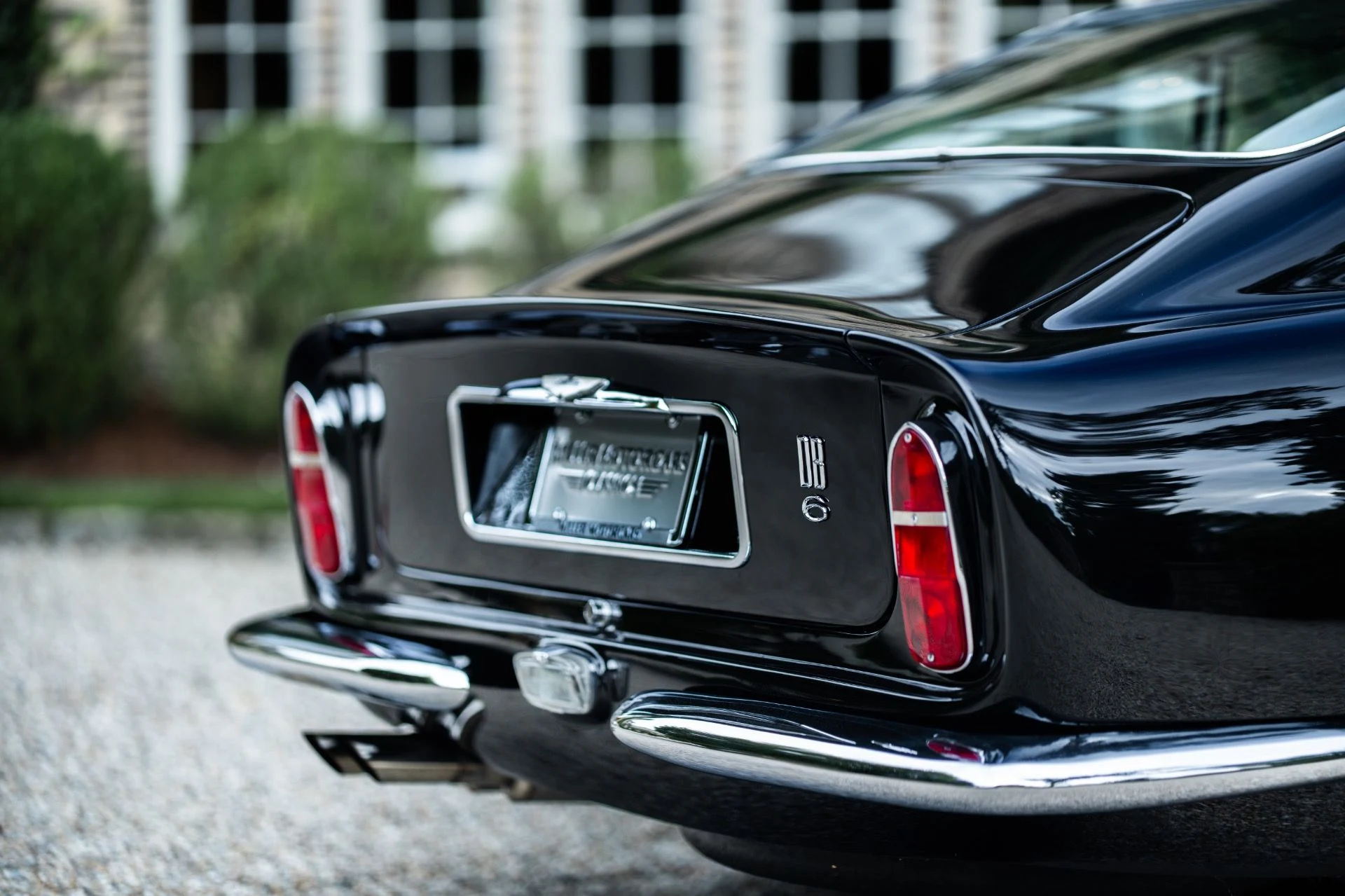 mph015_1254048019_Used_1968_Aston_Martin_DB_6_1793123624_b84b6b726a