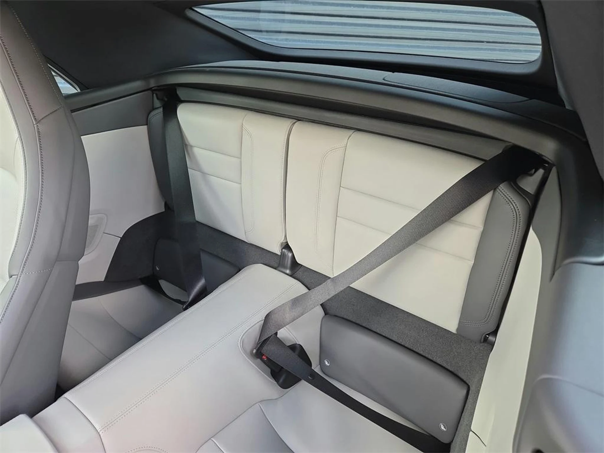 mph015_1255819466_F9_M_Oq_Mbfl84r_AGF_32_Hgh_SI_9_Wwmw_58e5ab1bb0