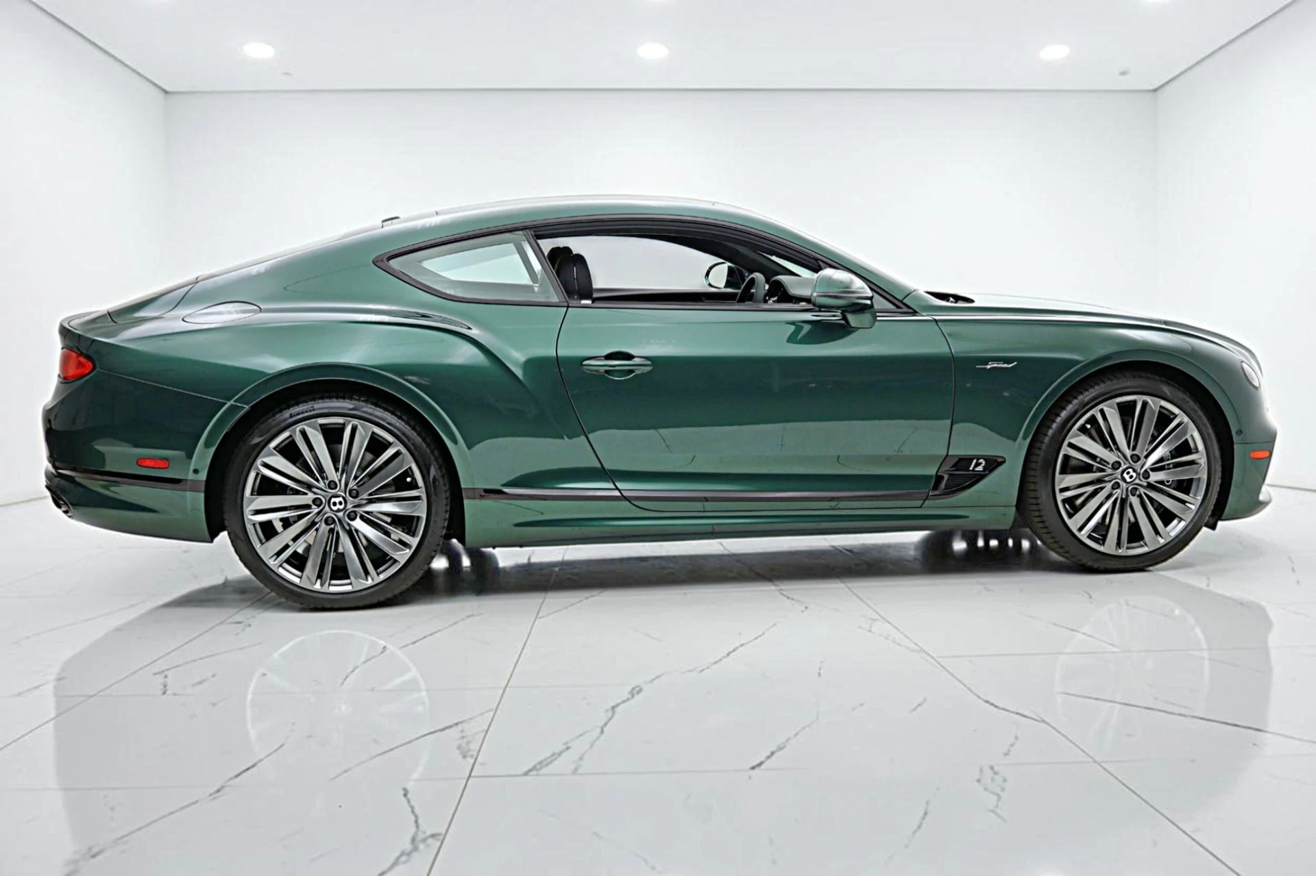 mph015_1257679452_Used_2022_Bentley_Continental_GT_Speed_937b46300a