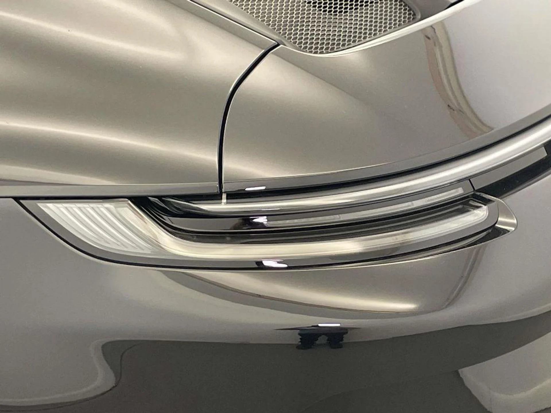 mph015_1259896089_Ve_Avc3iqvv_E7_Dx_U_Grc_0p40r5_BE_18b51883c7