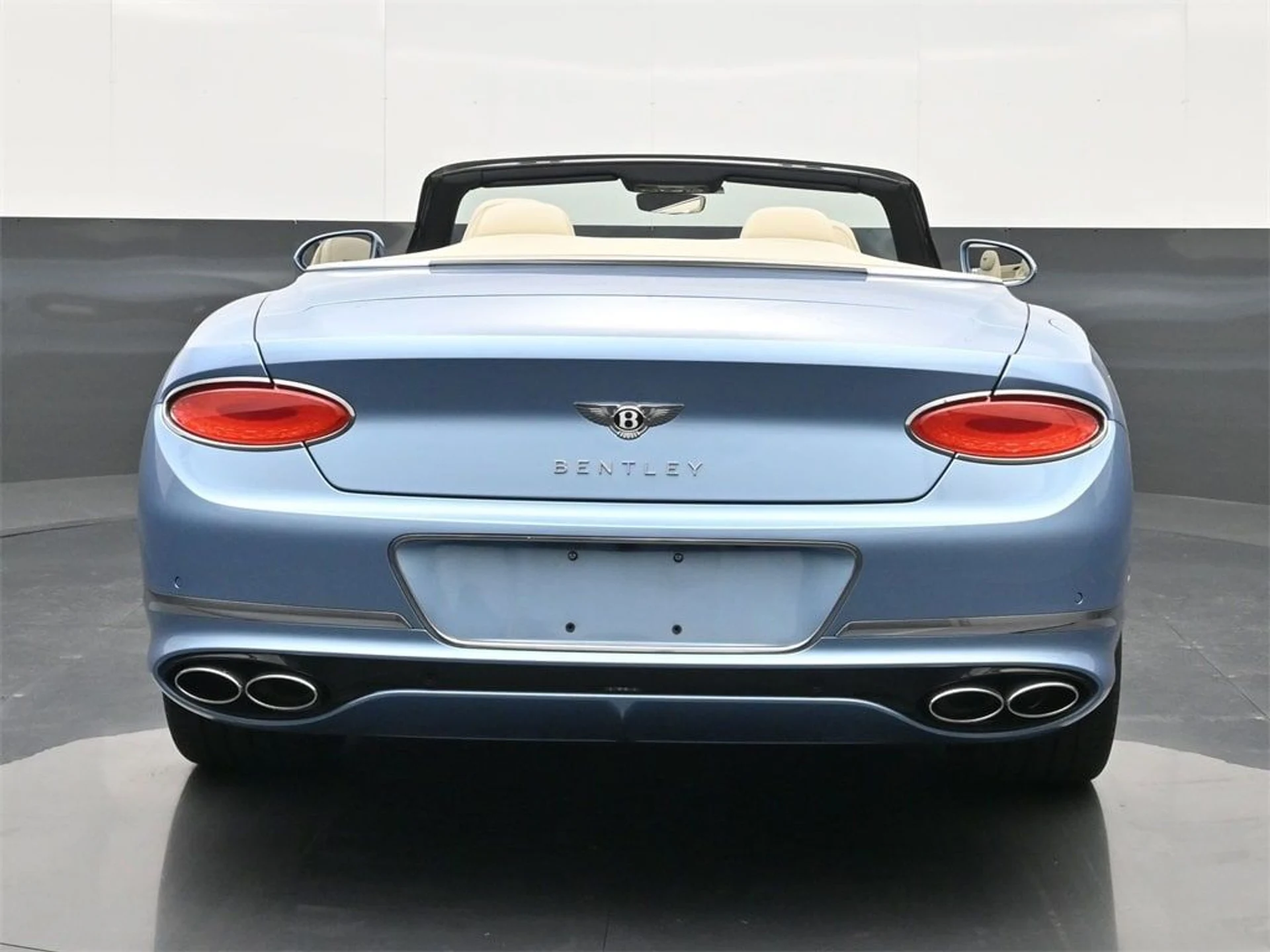 mph015_1261961828_aae39f7945eaa7e8ff419f76803f5f94x_dc2f524fa9