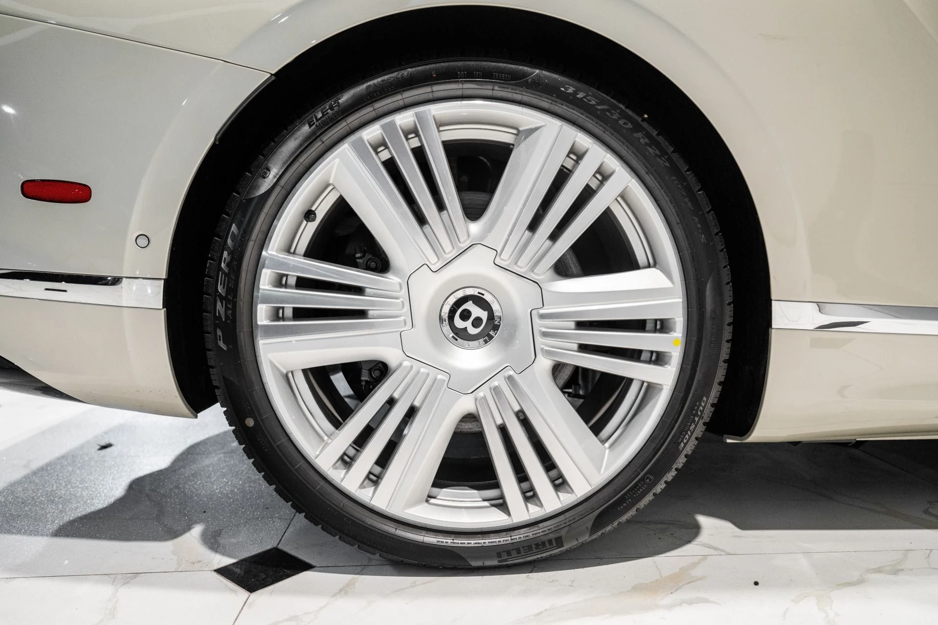 mph015_126351447_Used_2026_Bentley_CONTINENTAL_GT_AZURE_V8_1761679827_1bbc0176b2