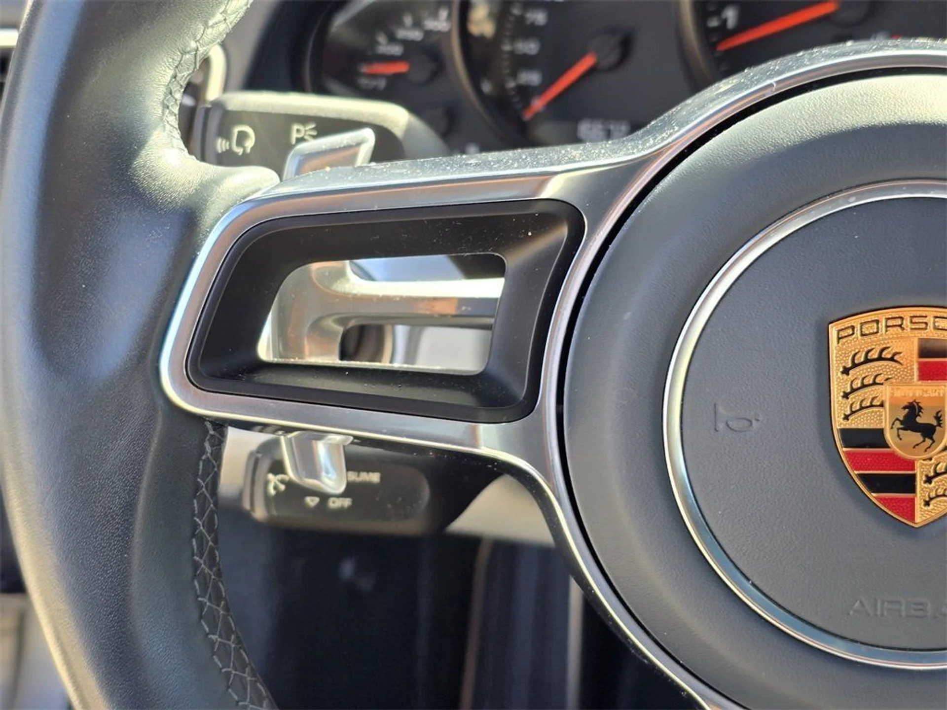 mph015_1272346047_ed3a93a0cae4413e16bca271f26bb99a_417fa44682