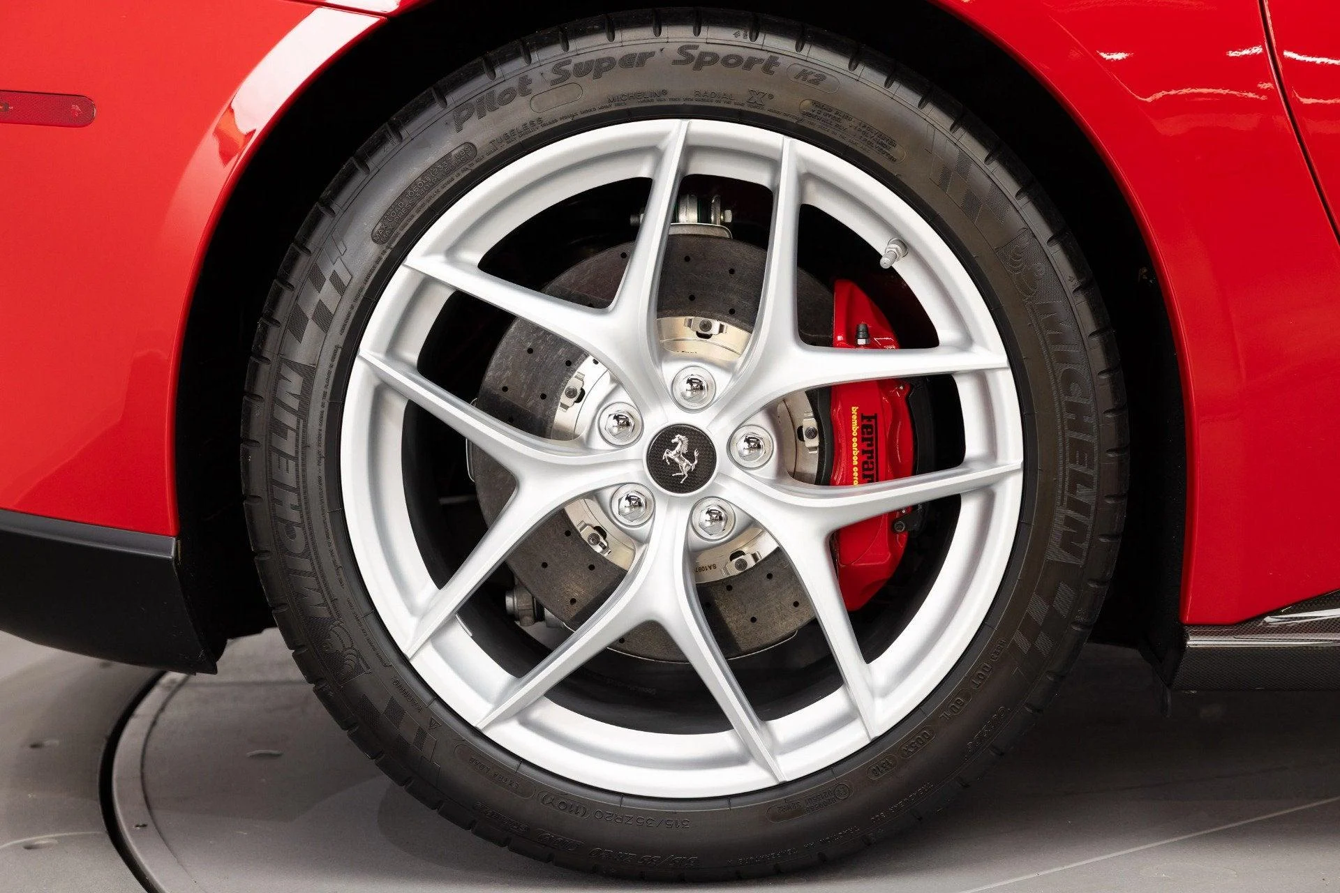 mph015_1278057597_Used_2017_Ferrari_F12berlinetta_1787147094_9158fc6214