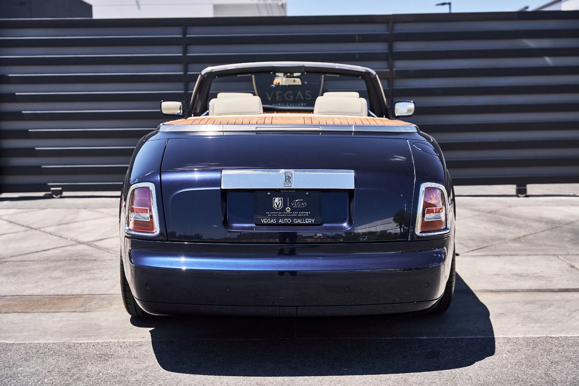 mph015_1279177531_Used_2009_Rolls_Royce_Phantom_Drophead_Coupe_Base_1779209641_f6dc659b1a