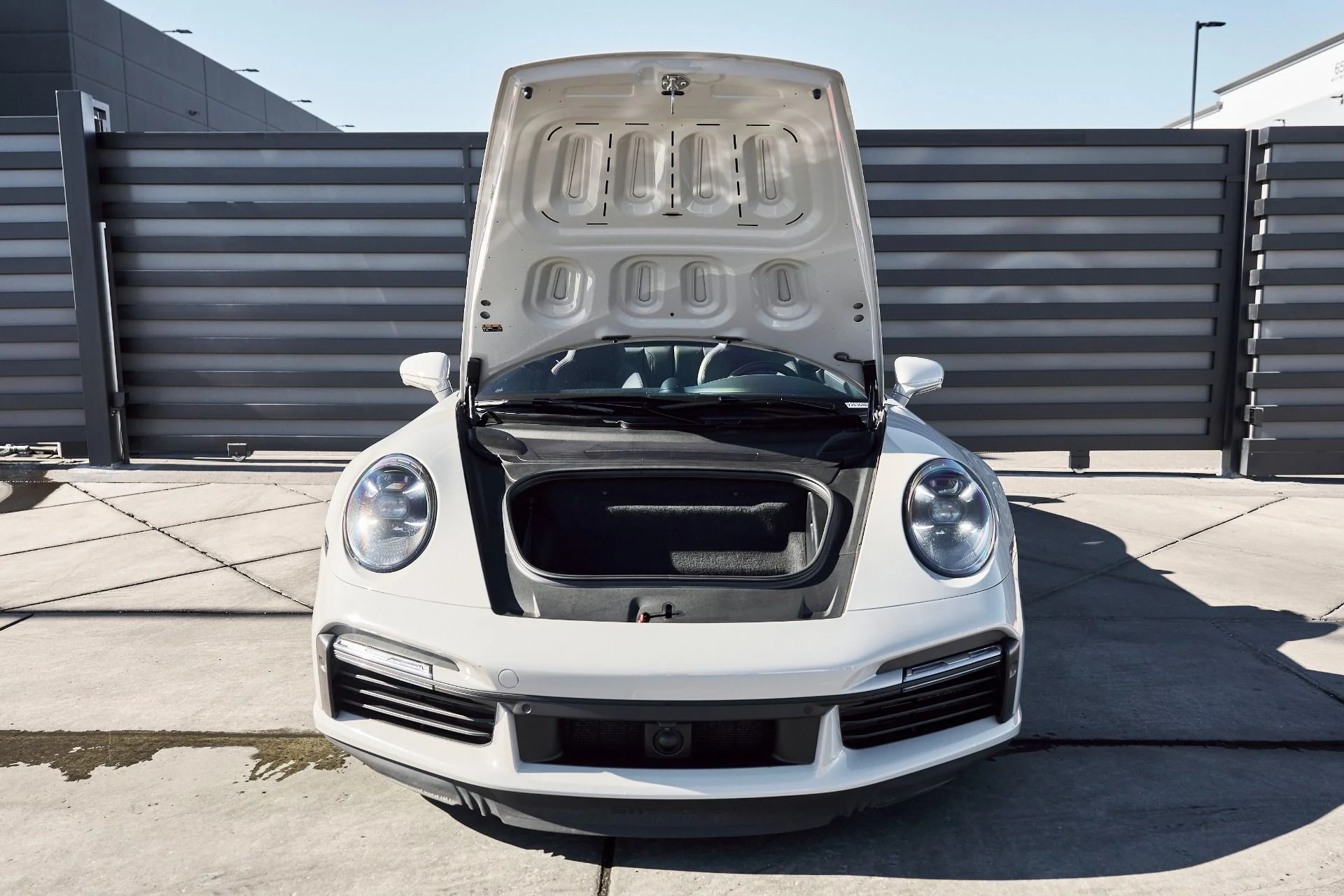 mph015_1288737431_Used_2021_Porsche_911_Turbo_S_1768868897_18883fd8c2