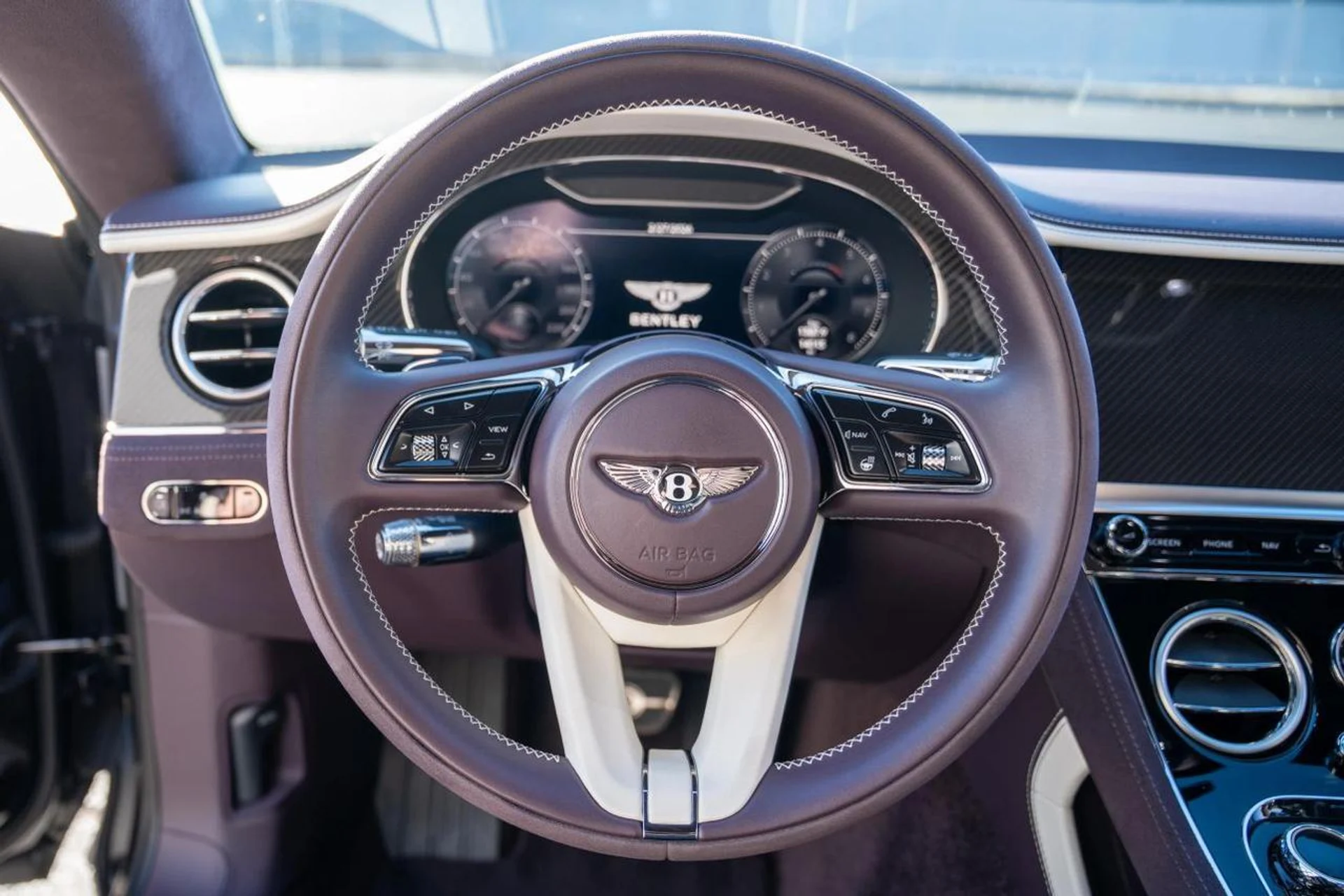 mph015_1291504971_ca184baa55571693a74ba6c5fea8f7ce_531571784b