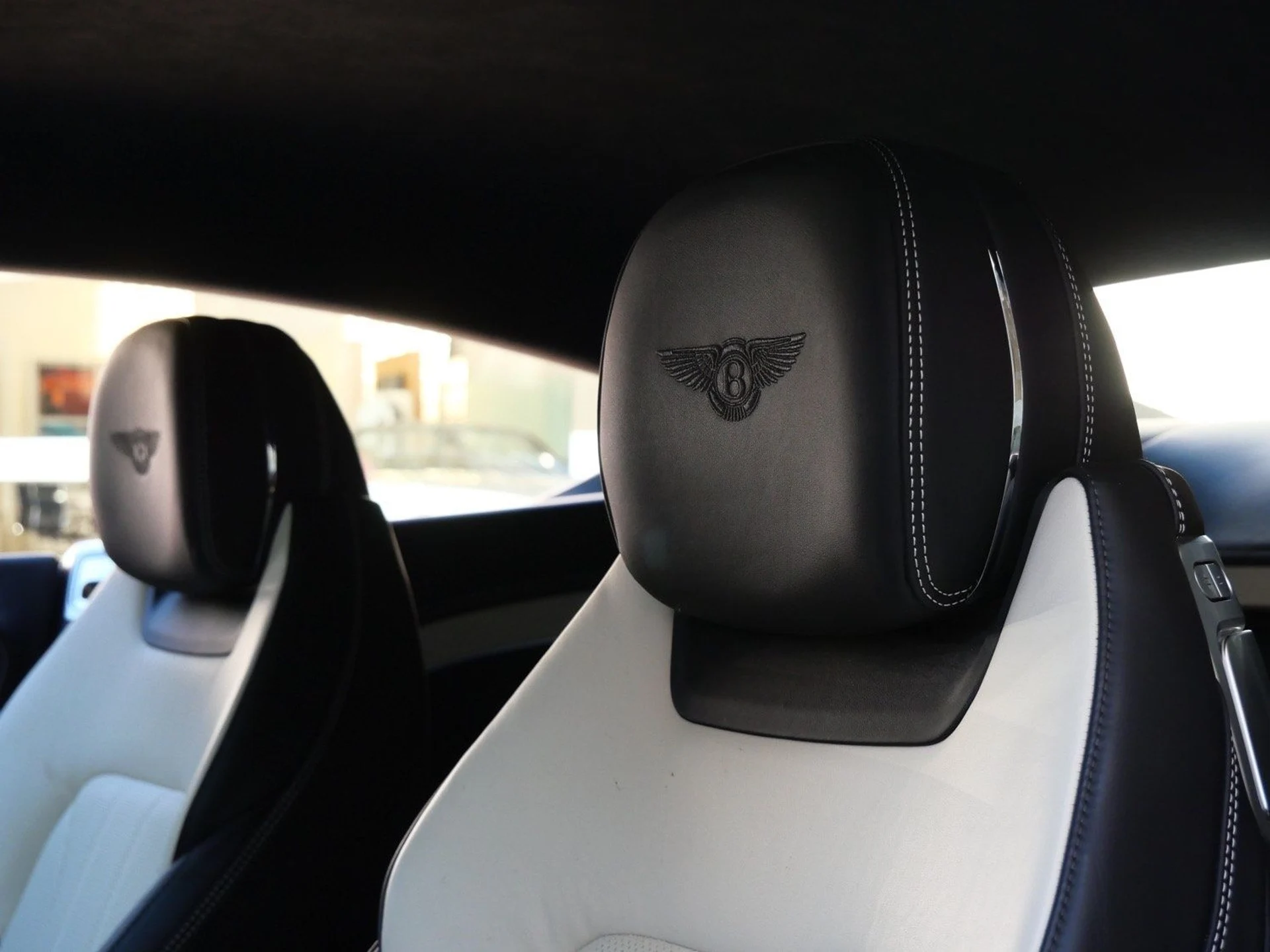 mph015_1293758096_c17beff4cfb34f93c63389a805a42019x_85298b19a5