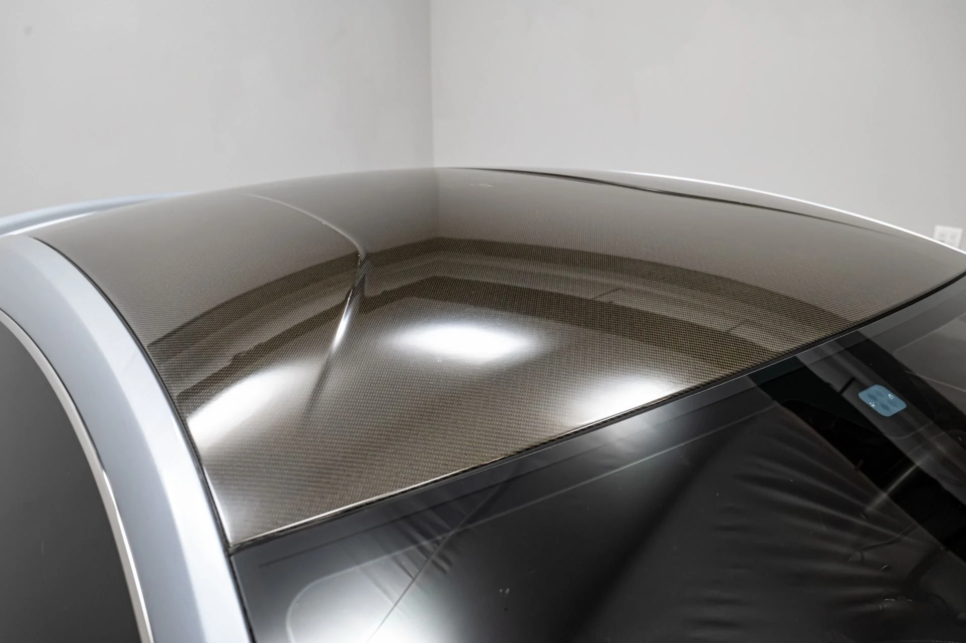 mph015_1294939082_Used_2014_Aston_Martin_Vanquish_V12_1729699077_d970e51a54