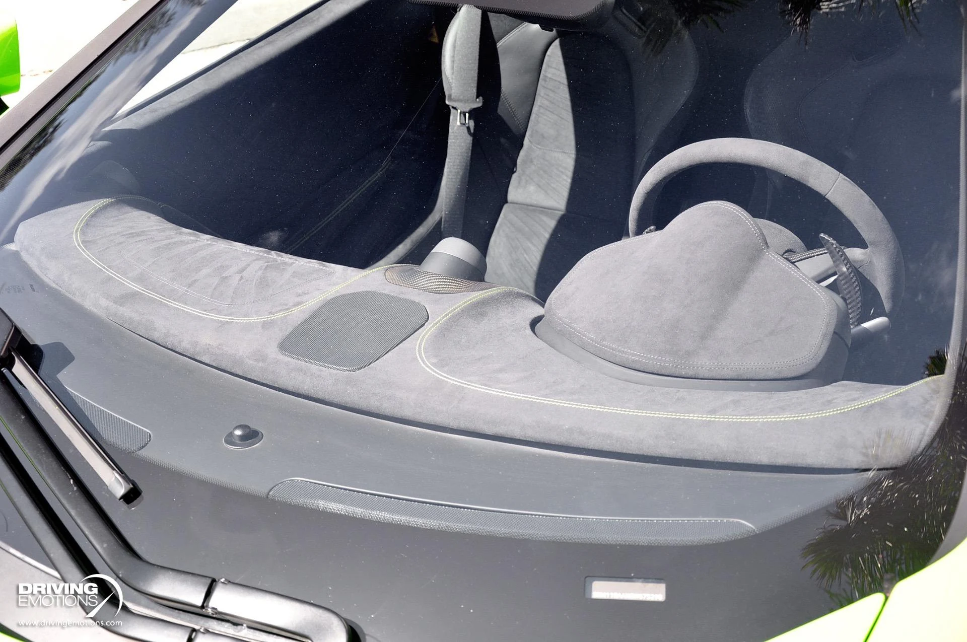 mph015_1298299709_855_p16_l_44079dd5fe