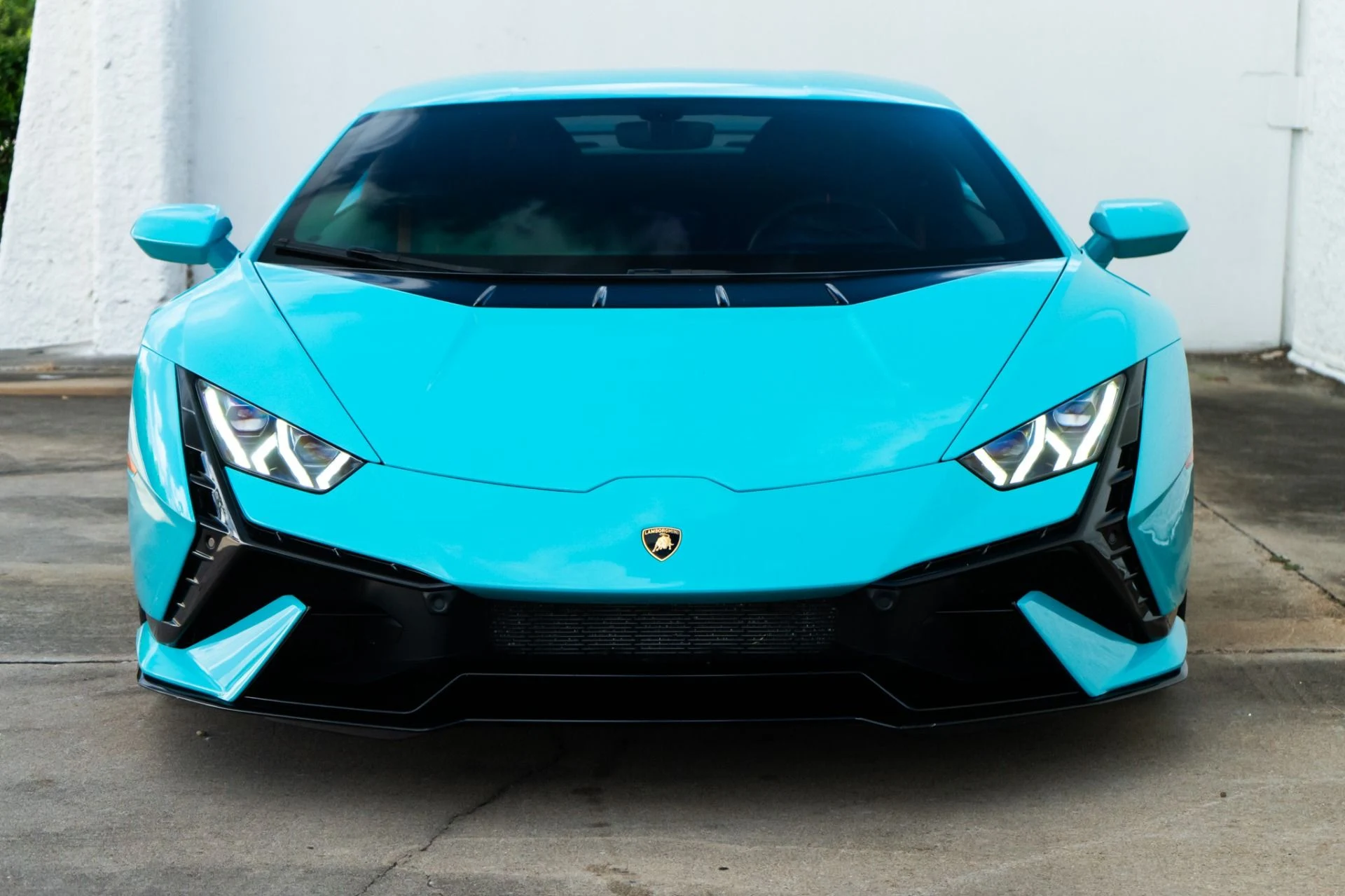mph015_1306847132_Used_2023_Lamborghini_Huracan_Tecnica_1786574624_0e87c625f7