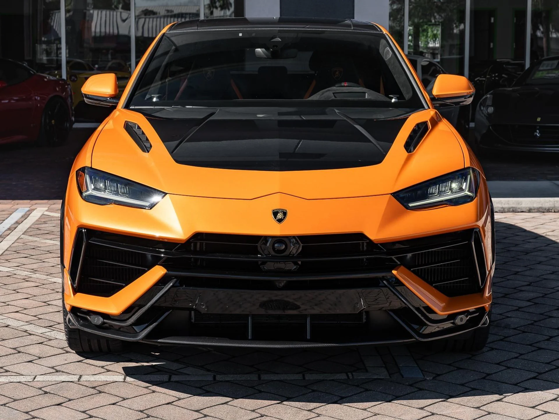 mph015_1309386378_Used_2023_Lamborghini_Urus_Performante_1763068018_072910aec5