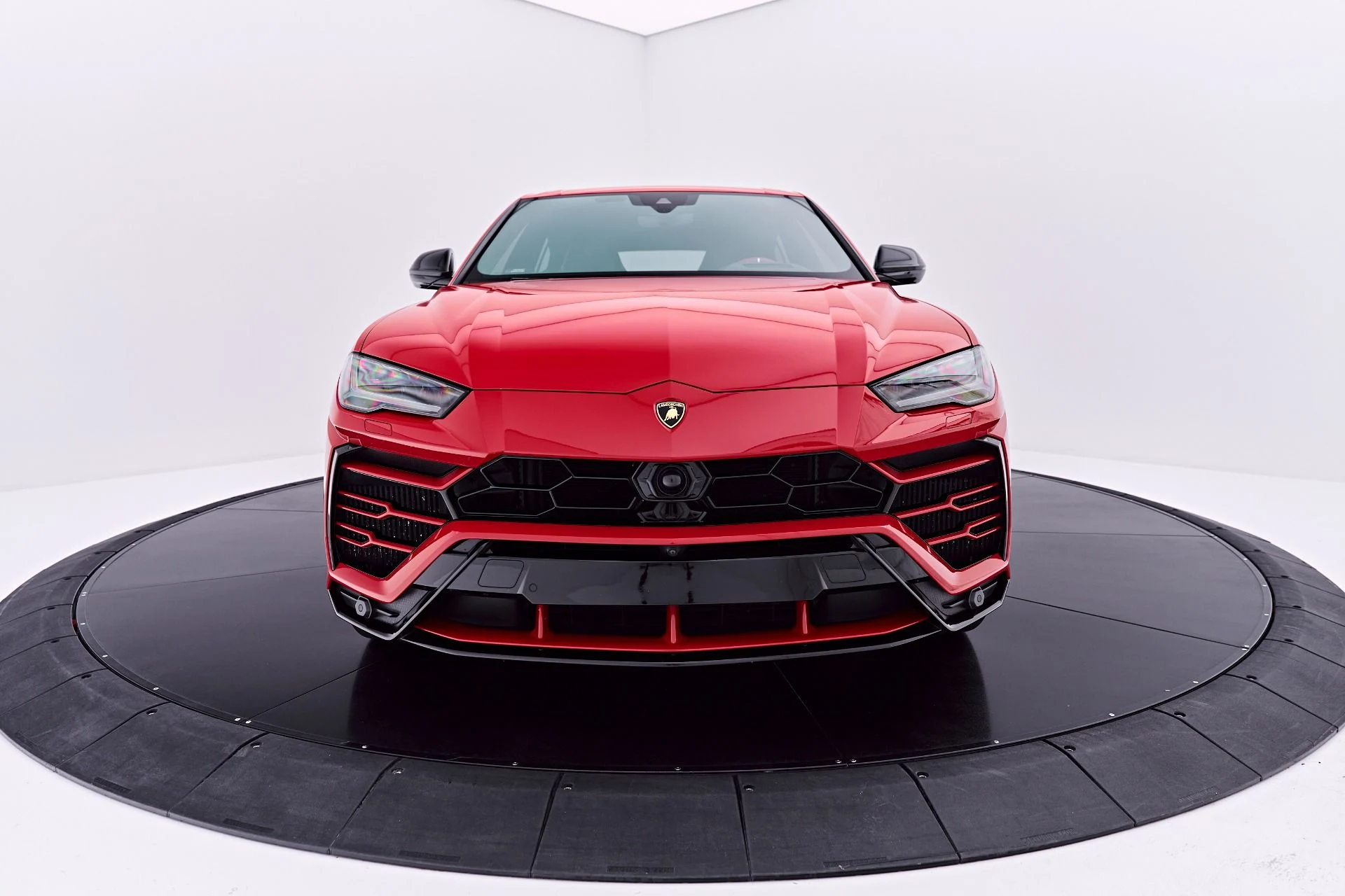 mph015_1314798392_Used_2019_Lamborghini_Urus_Base_1782947939_a0e93be320