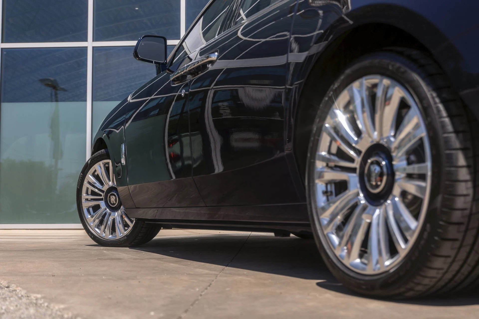 mph015_1315551810_Hi_Tech_Luxury_Imports_LLC_SCA_13_GZ_03_SU_230190_image_15_04c8dceb1b