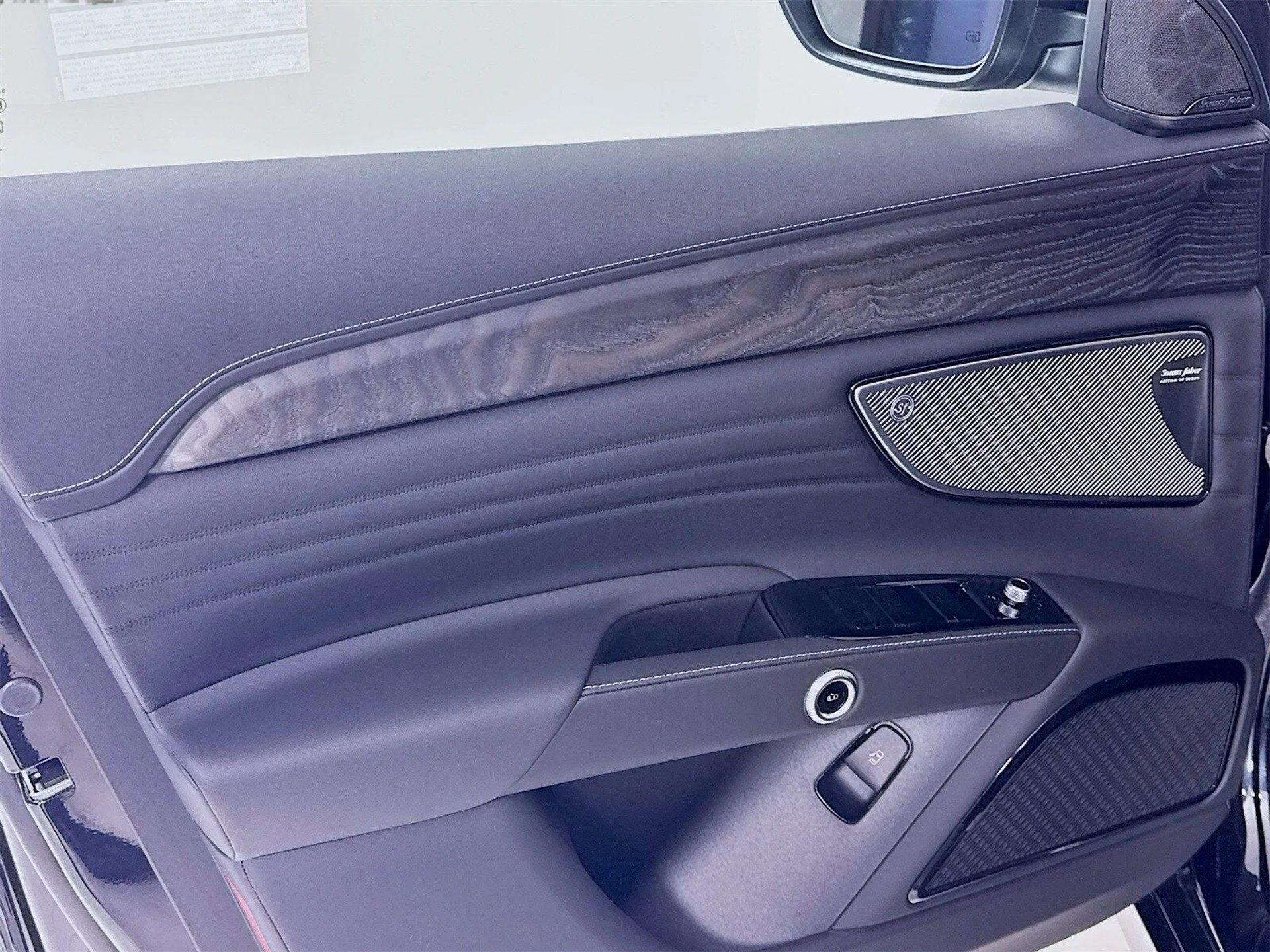 mph015_1316121437_6e0da5428417a383a7f20b3c571aebeax_7cfd69ef27