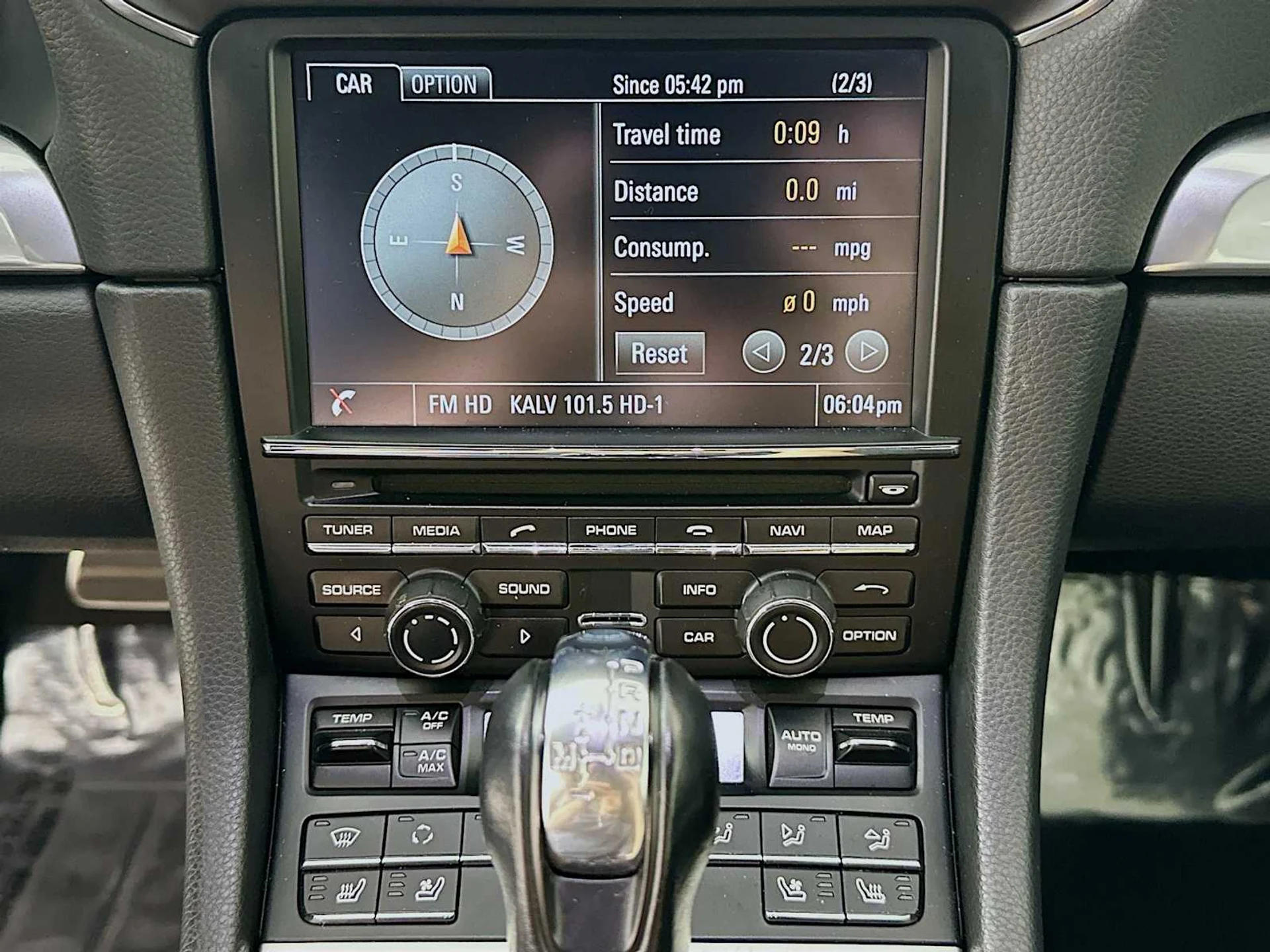 mph015_132876633_349d387dd02099112caa1d82e4dae185_2c4010a448