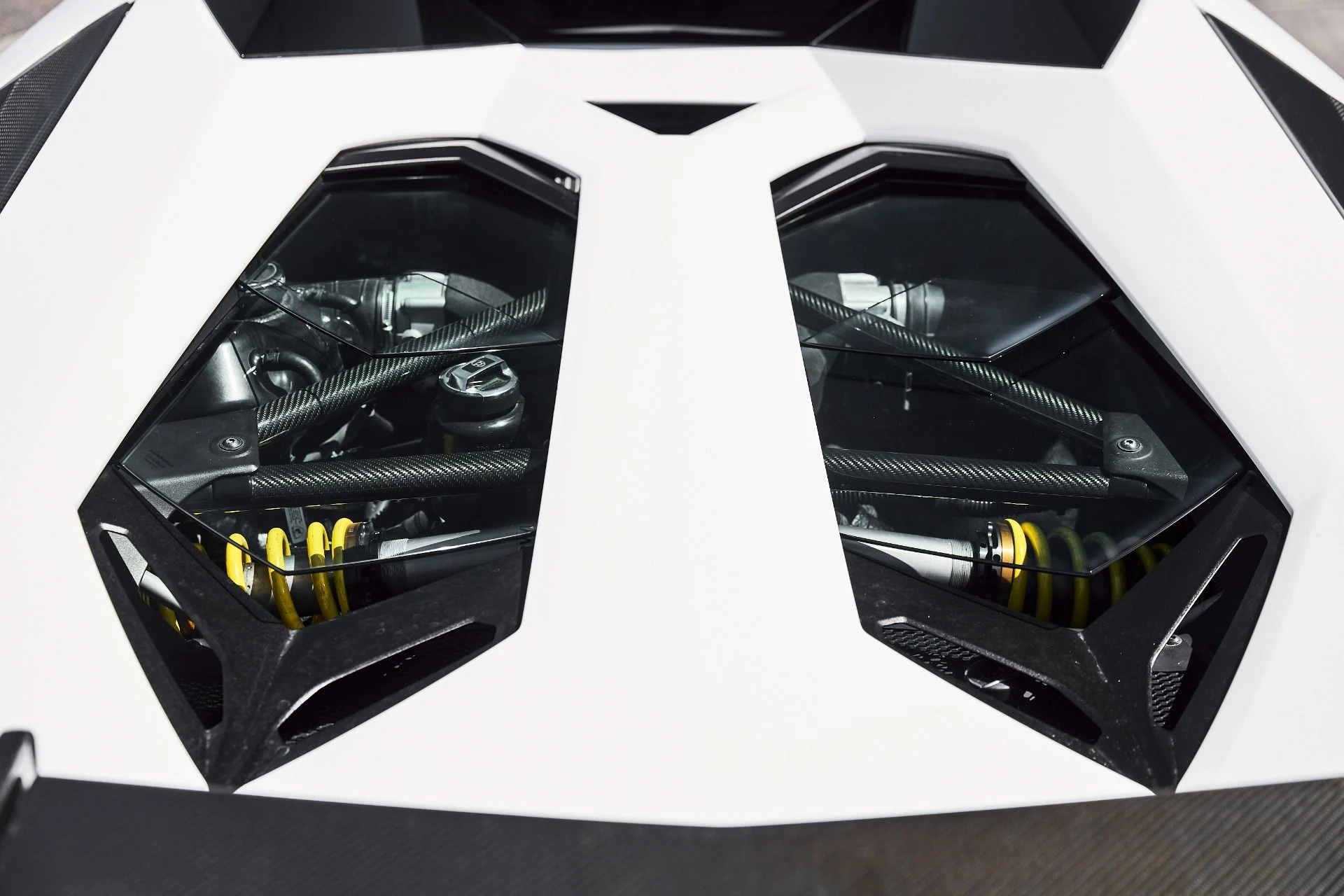 mph015_1339379034_Used_2016_Lamborghini_Aventador_LP_750_4_Super_Veloce_1785199403_5ae861afcc