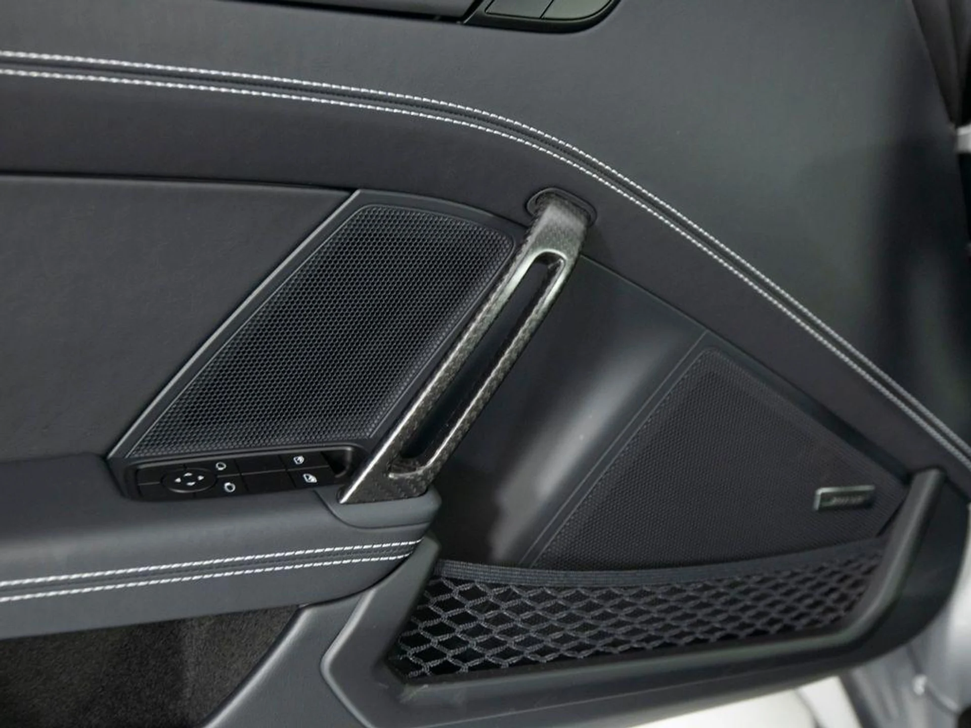 mph015_1339750838_sn_BS_F69_In_Yzb_Jt4_S_x_Sfs_EFDB_8_e8d234f198