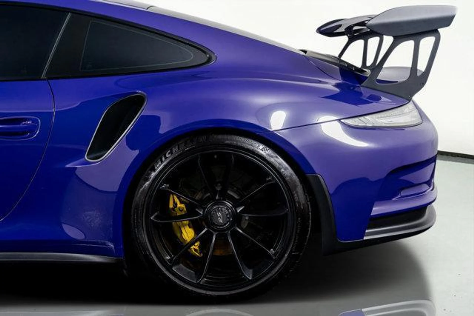 mph015_1341736509_l_BMLMUMB_Fx1_OJAW_4_Zch59a_LOM_419056ecbc