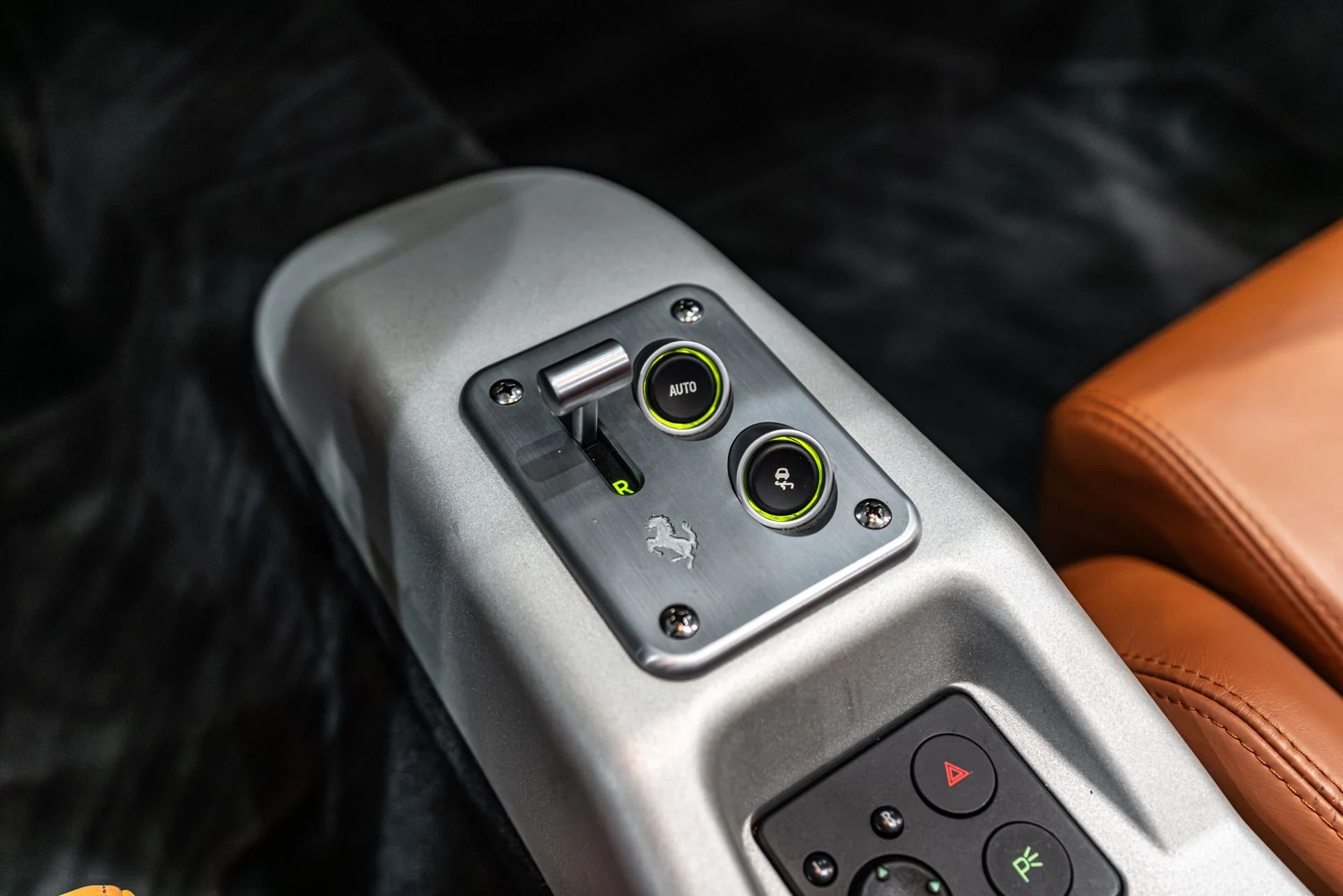 mph015_1345853806_13123_p16_l_c3fb0e31fe