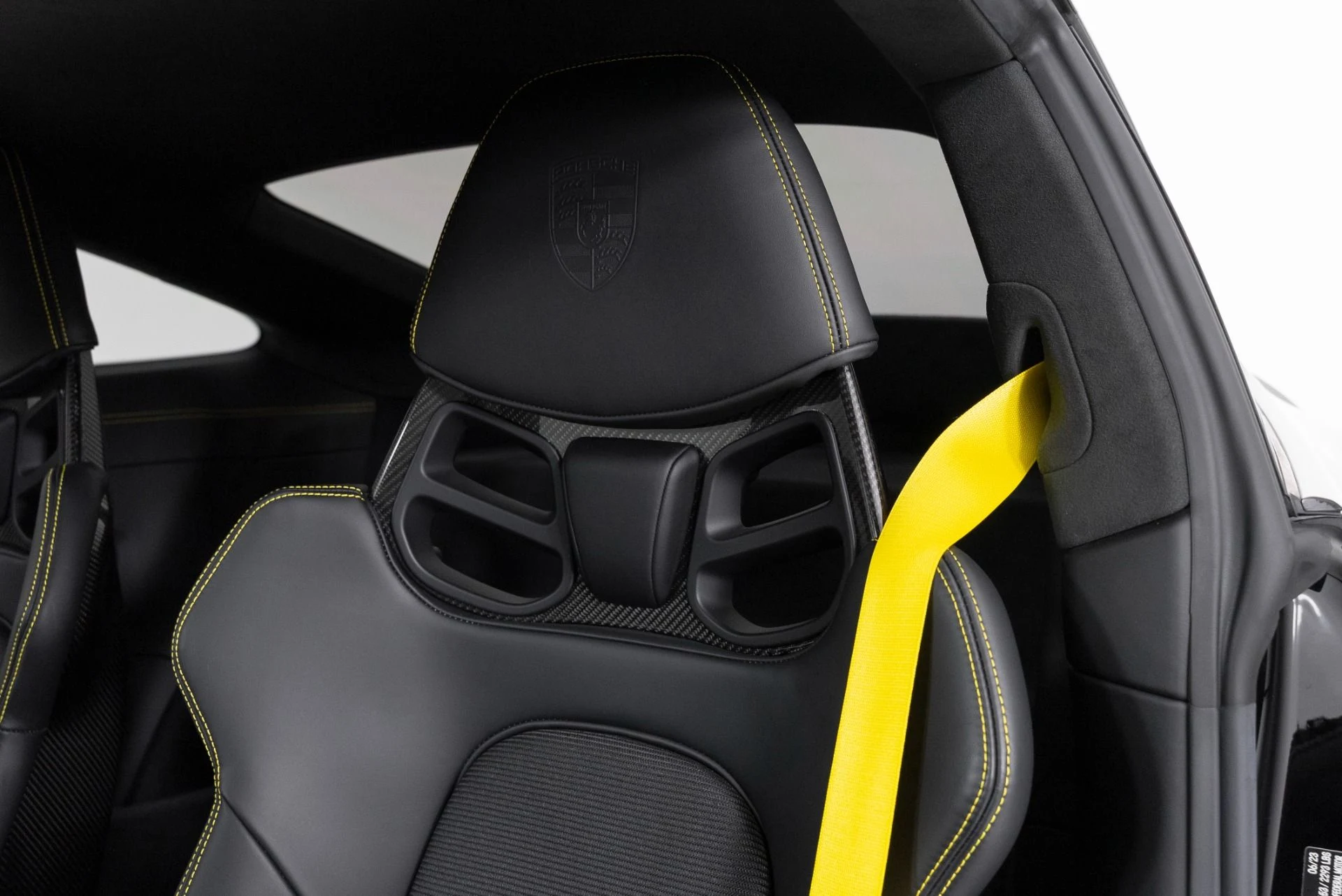 mph015_1357729789_Used_2024_Porsche_911_GT_3_Touring_1750205311_118addc63f