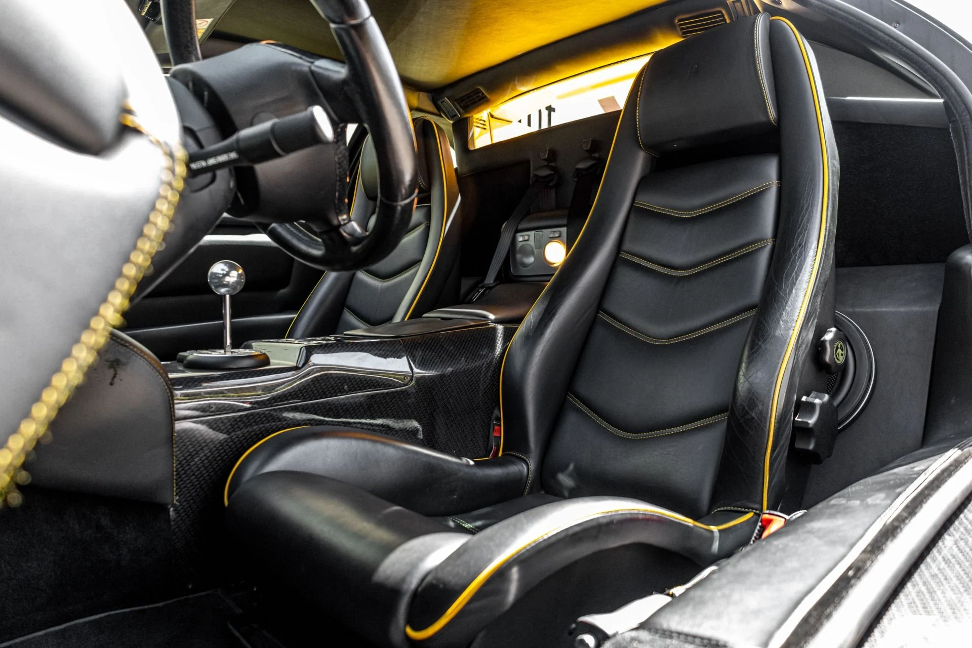 mph015_136438039_Used_2001_Lamborghini_Diablo_VT_IMMACULATE_CONDITION_W_EXTENSIVE_CARBON_19_K_SERVICE_PERFORMED_1658444927_8c118dbab6