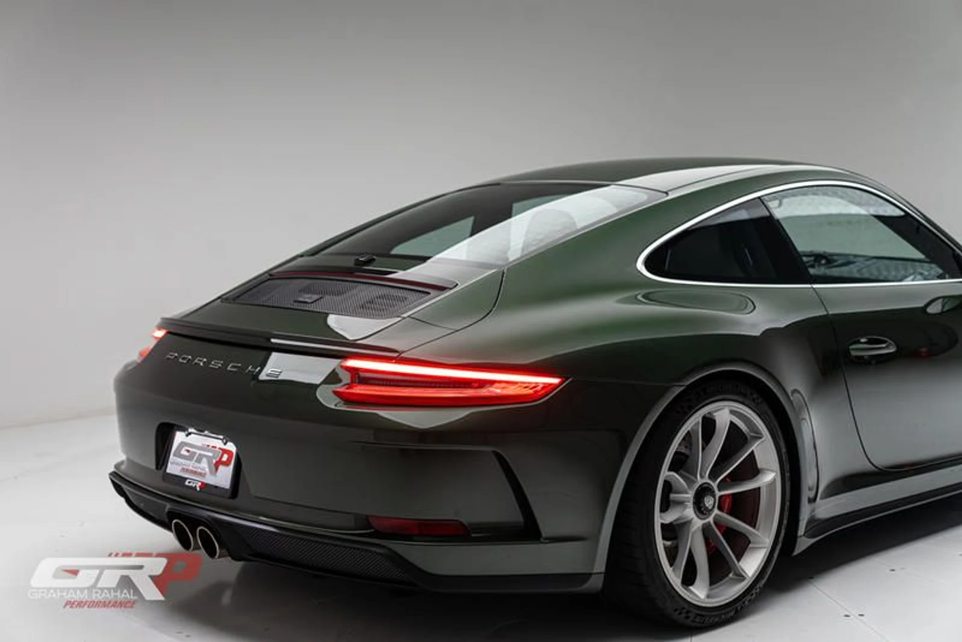 mph015_1366482206_0_A105541_DDD_6_4_F85_B07_F_E2_C74_CA_1_D4_B9_0876712e50