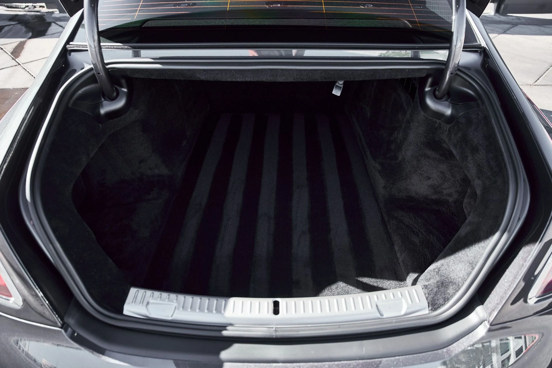 mph015_1377134416_Used_2023_Rolls_Royce_Ghost_1770699506_a901f8f31a