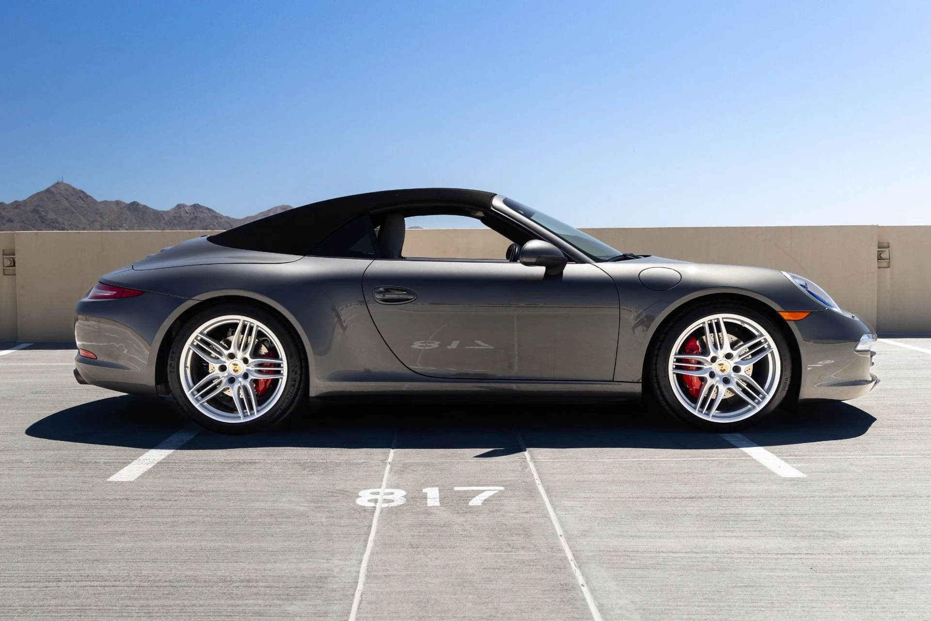 mph015_1384288034_Used_2014_Porsche_911_Carrera_4_S_1778268069_cb21f0a80a