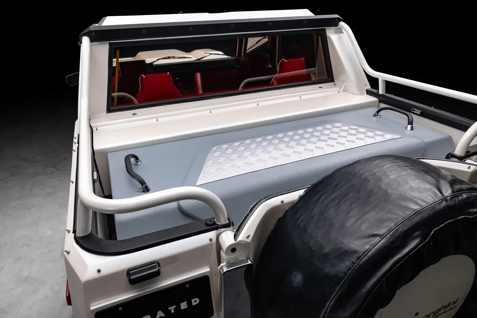 mph015_1389216676_698122f3c48da063ad803686_gallery_image_15_1770070766151_570e7645f1