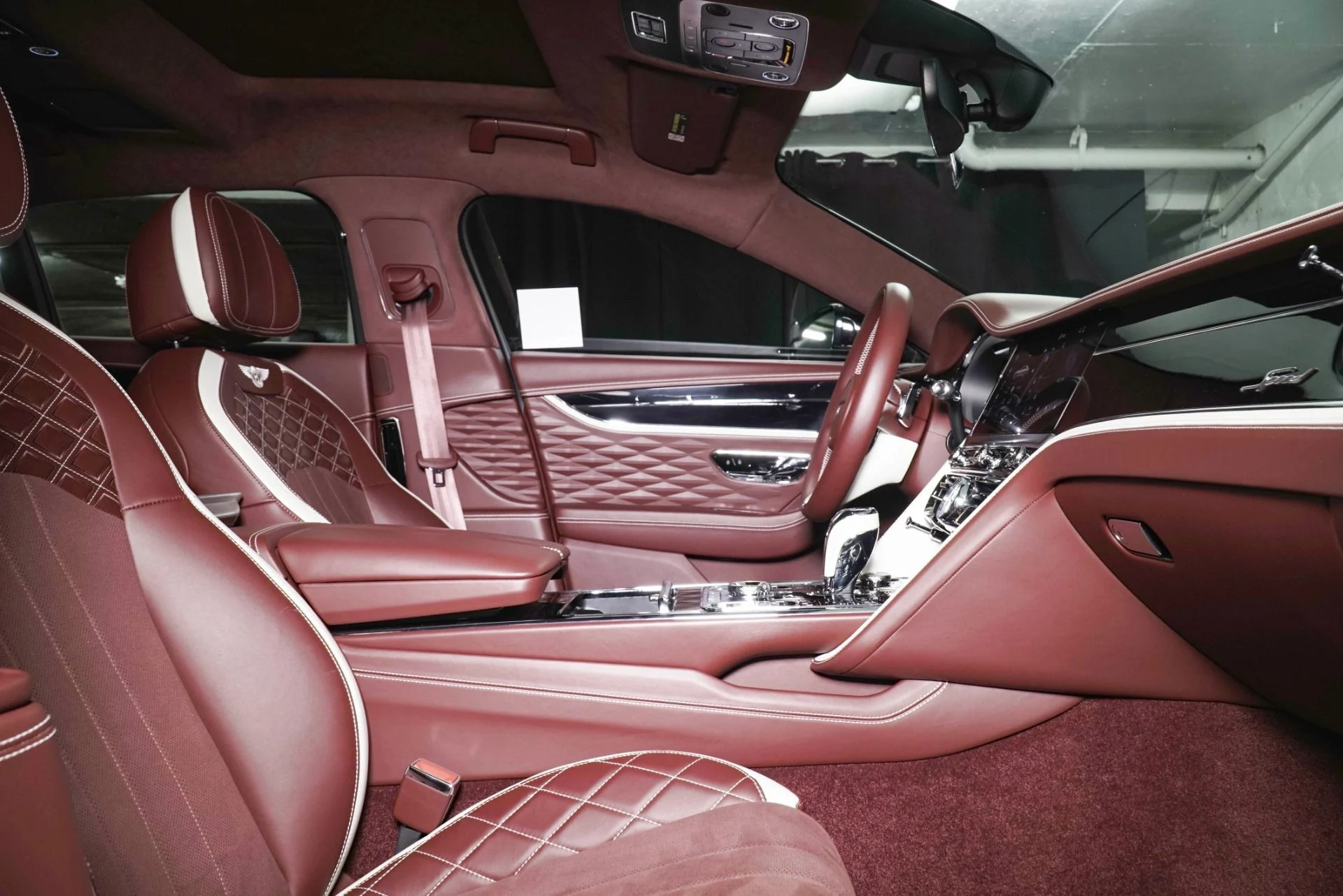 mph015_1392323444_Used_2024_Bentley_Flying_Spur_Speed_1785767297_6253aac281