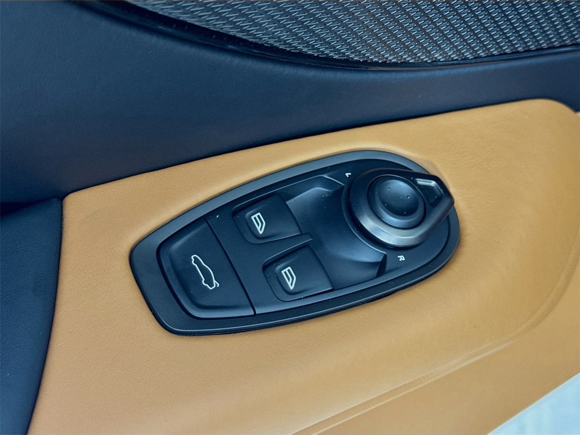 mph015_1418089696_675cca8db956b6d85b2154fe4dc8425ex_d99e51e1e1