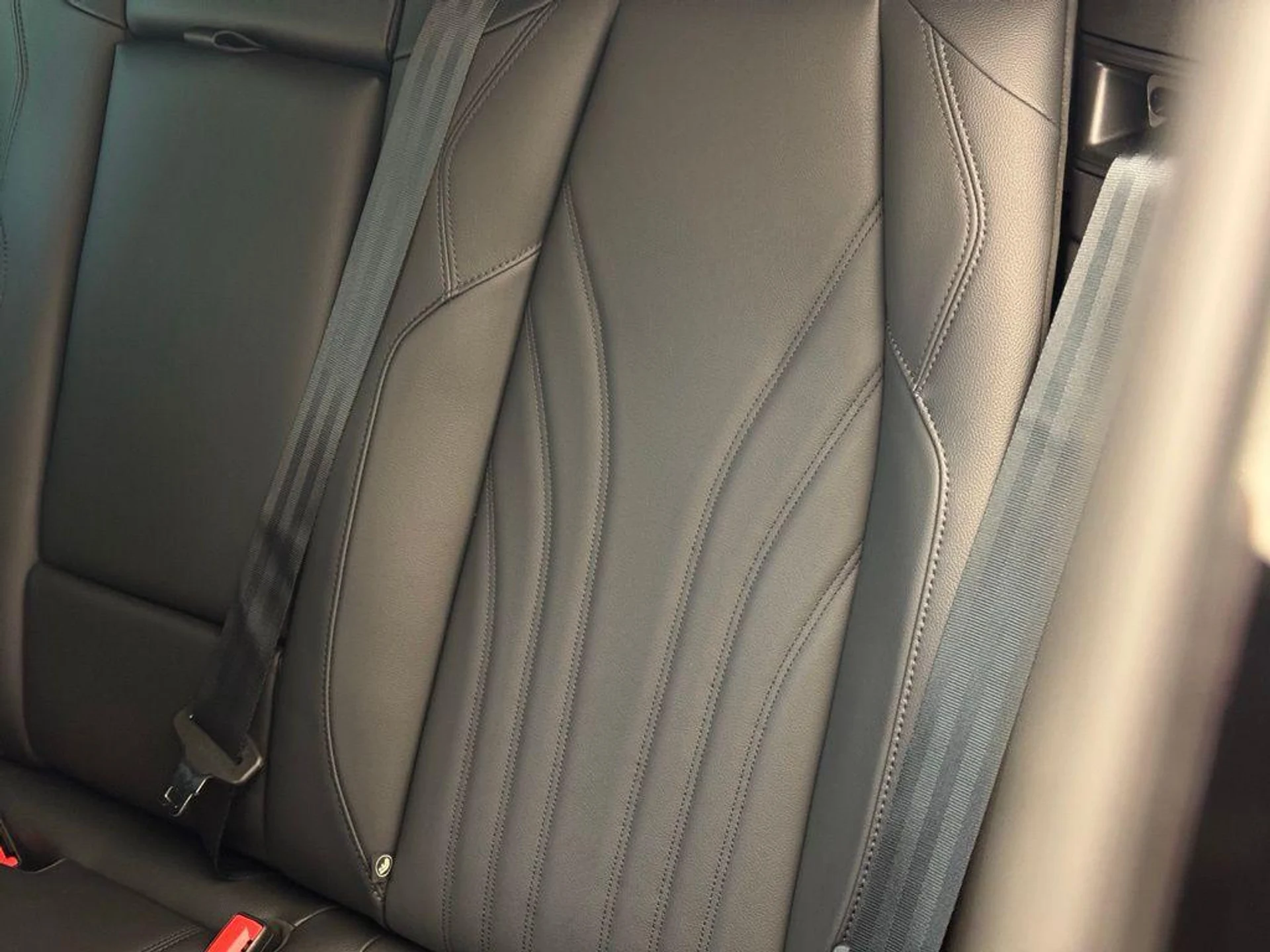 mph015_142769728_h_Ni0_g8zv_Bd_Qq_Si_VGE_Rx_R_Gg_SGF_8_3e2c440db2