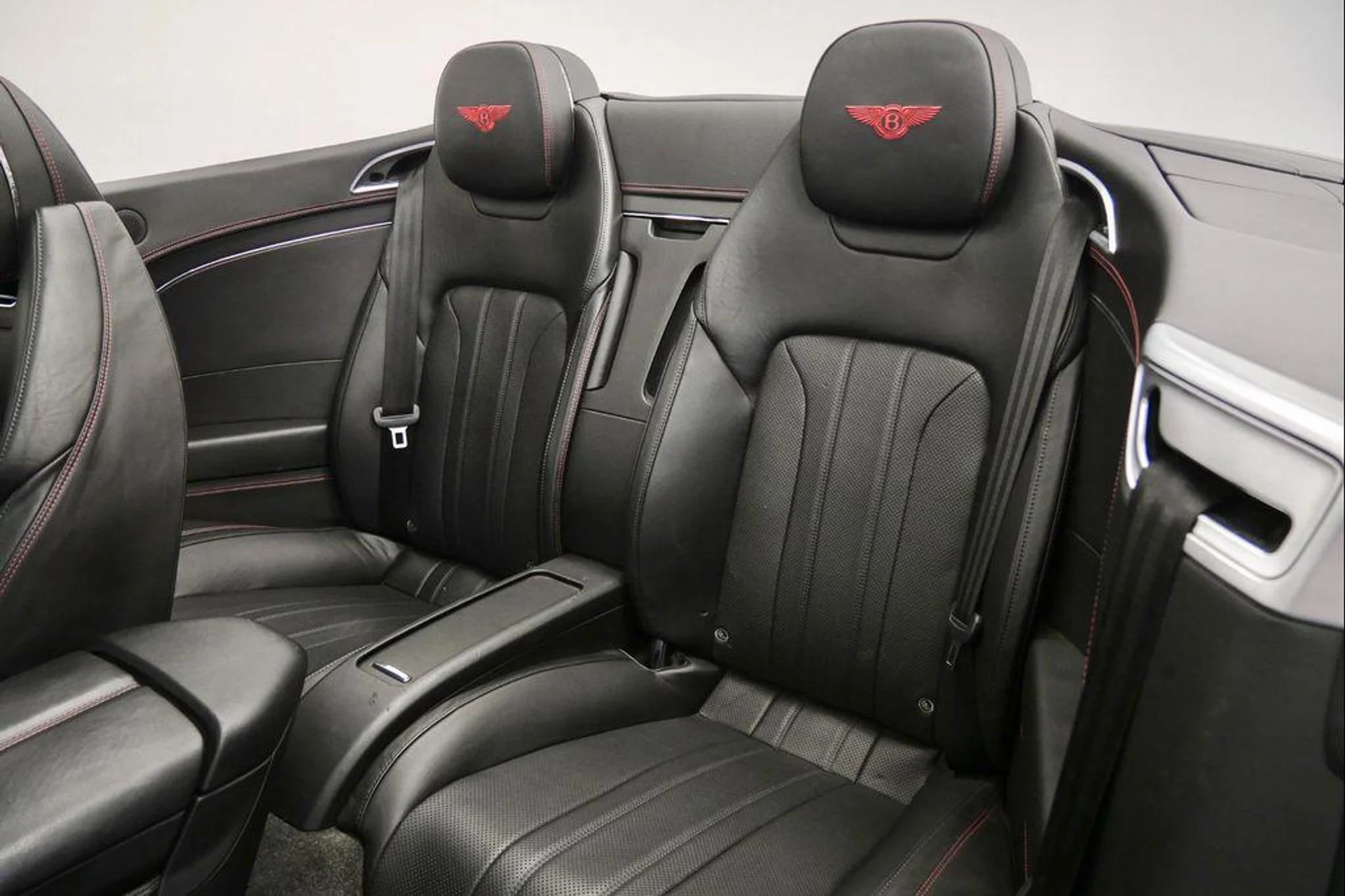 mph015_1427713335_ZI_3p8h_S56dg52_P13_L_Pdk_DD_Rv_DM_0730c882e5