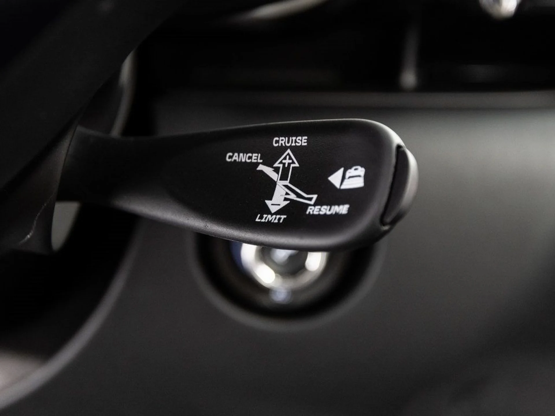 mph015_142886081_cd88c85869f5c7c5205061ac7cdf909dx_6a79f38733