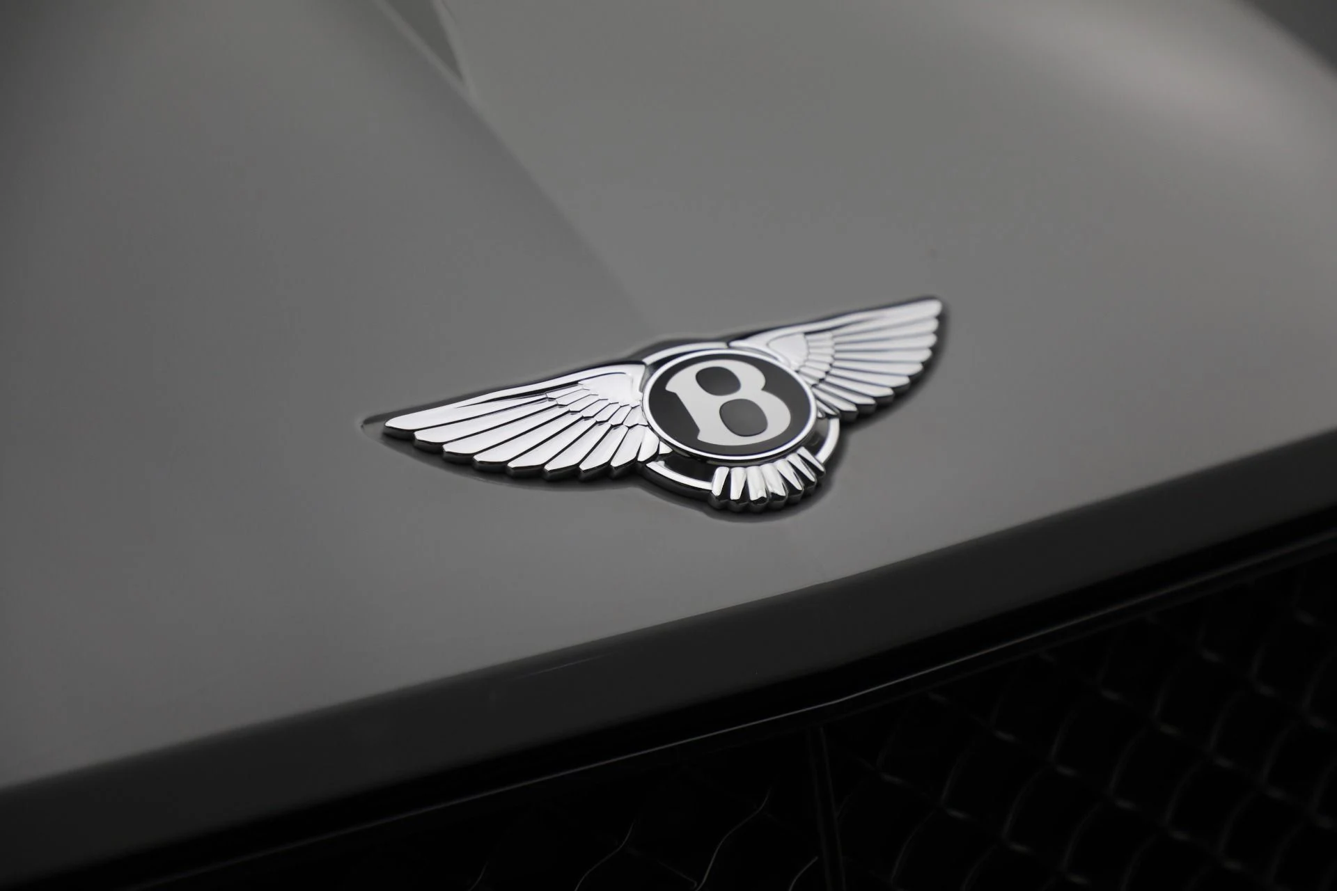 mph015_1430915430_Used_2022_Bentley_Bentayga_S_V8_87e0eeab10