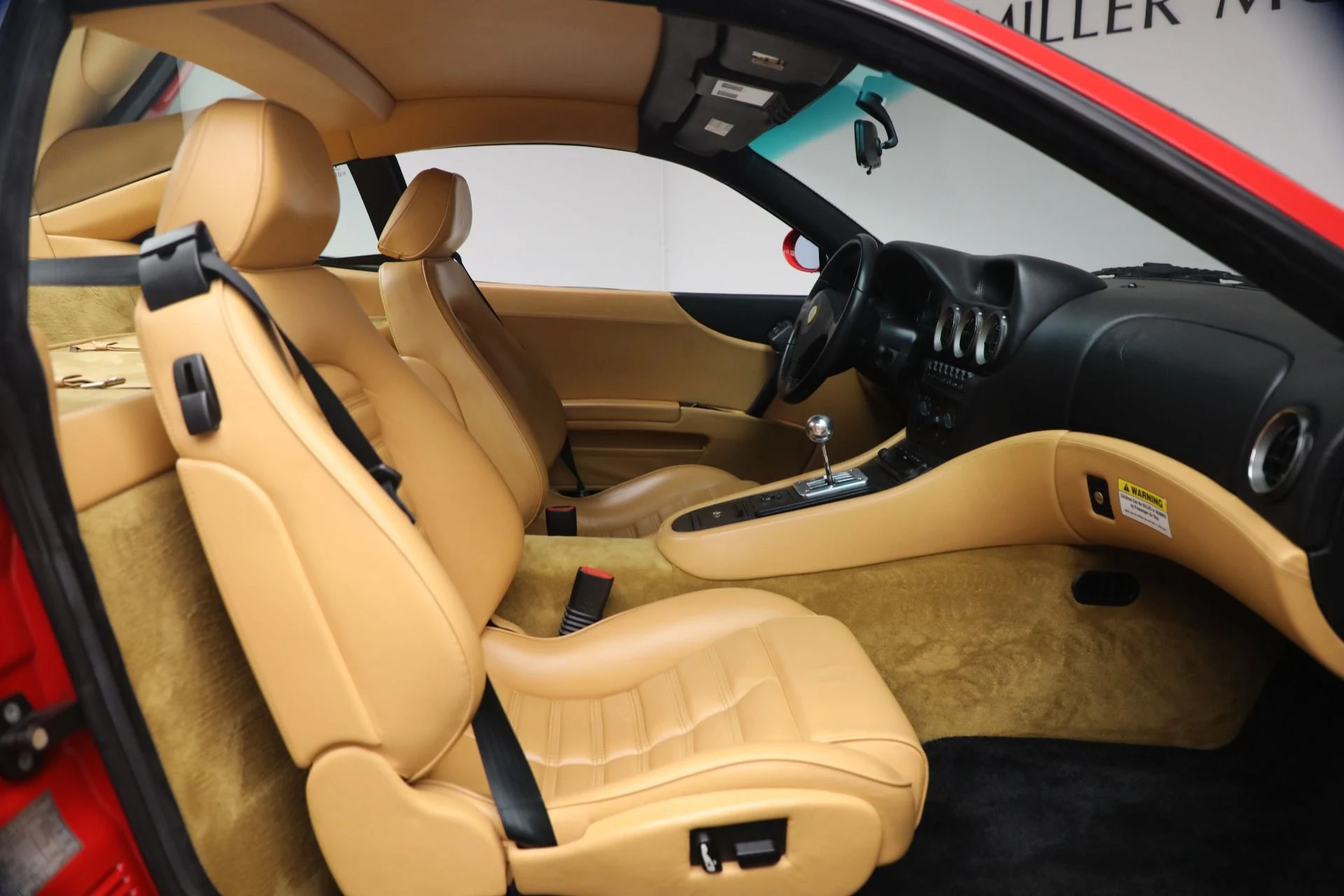 mph015_1433907937_Used_2000_Ferrari_550_Maranello_1789139800_fe3a6e121c
