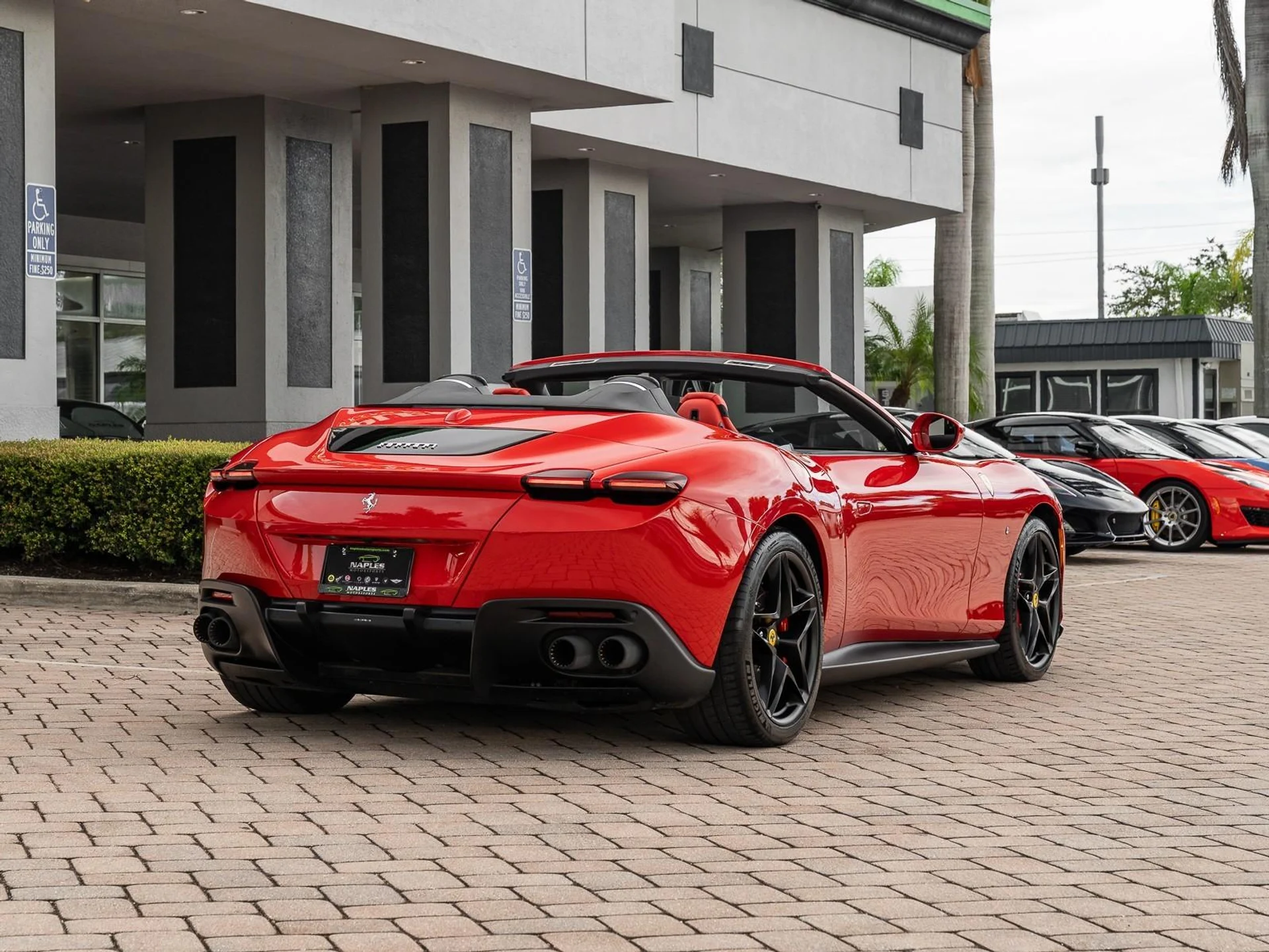 mph015_1435148518_Used_2024_Ferrari_Roma_Spider_1757614296_2112c67147