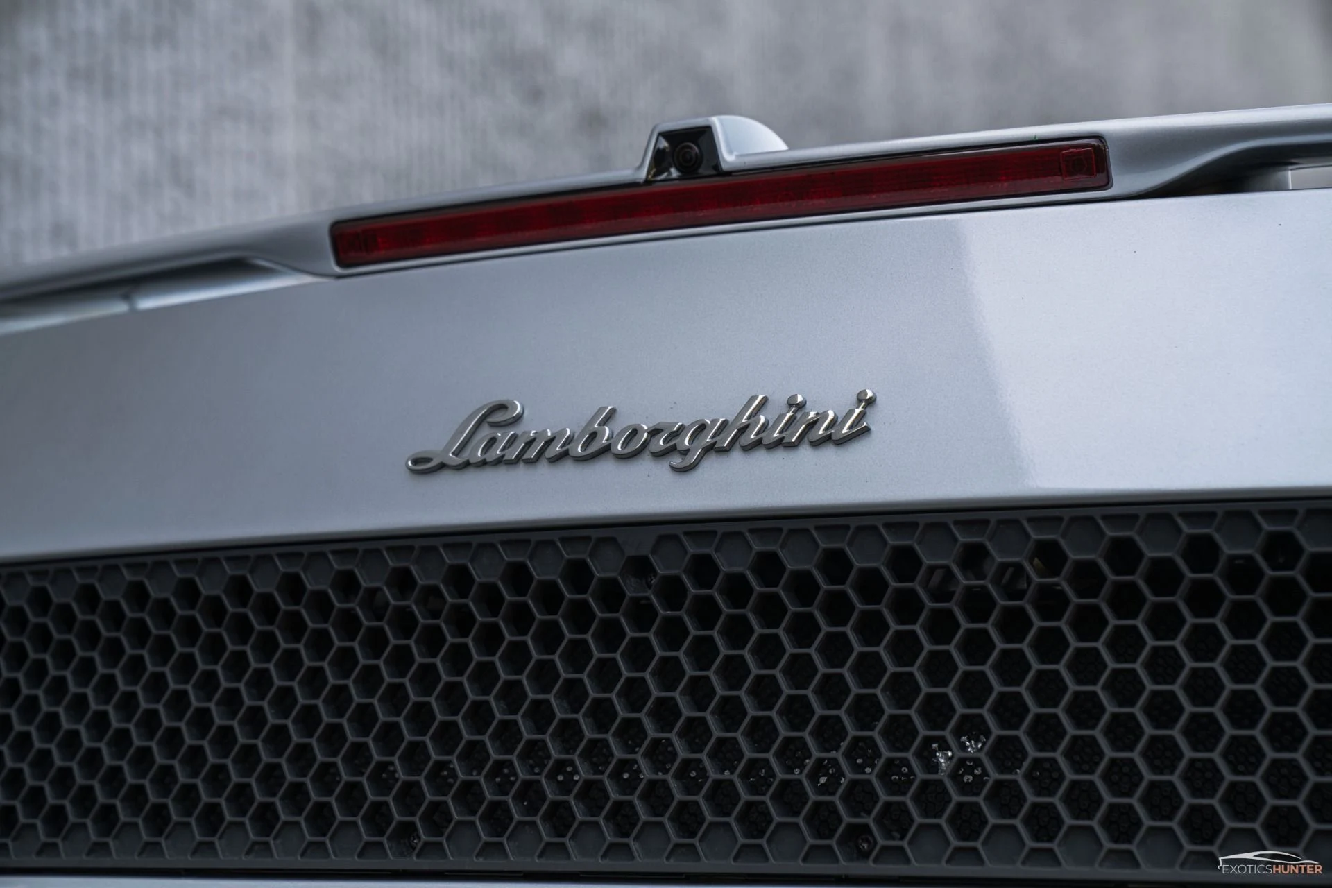 mph015_1444293391_Used_2010_Lamborghini_Gallardo_LP_560_4_in_Grigio_Telasso_w_Carbon_Ceramic_Brakes_1762876983_aefa4e16e3