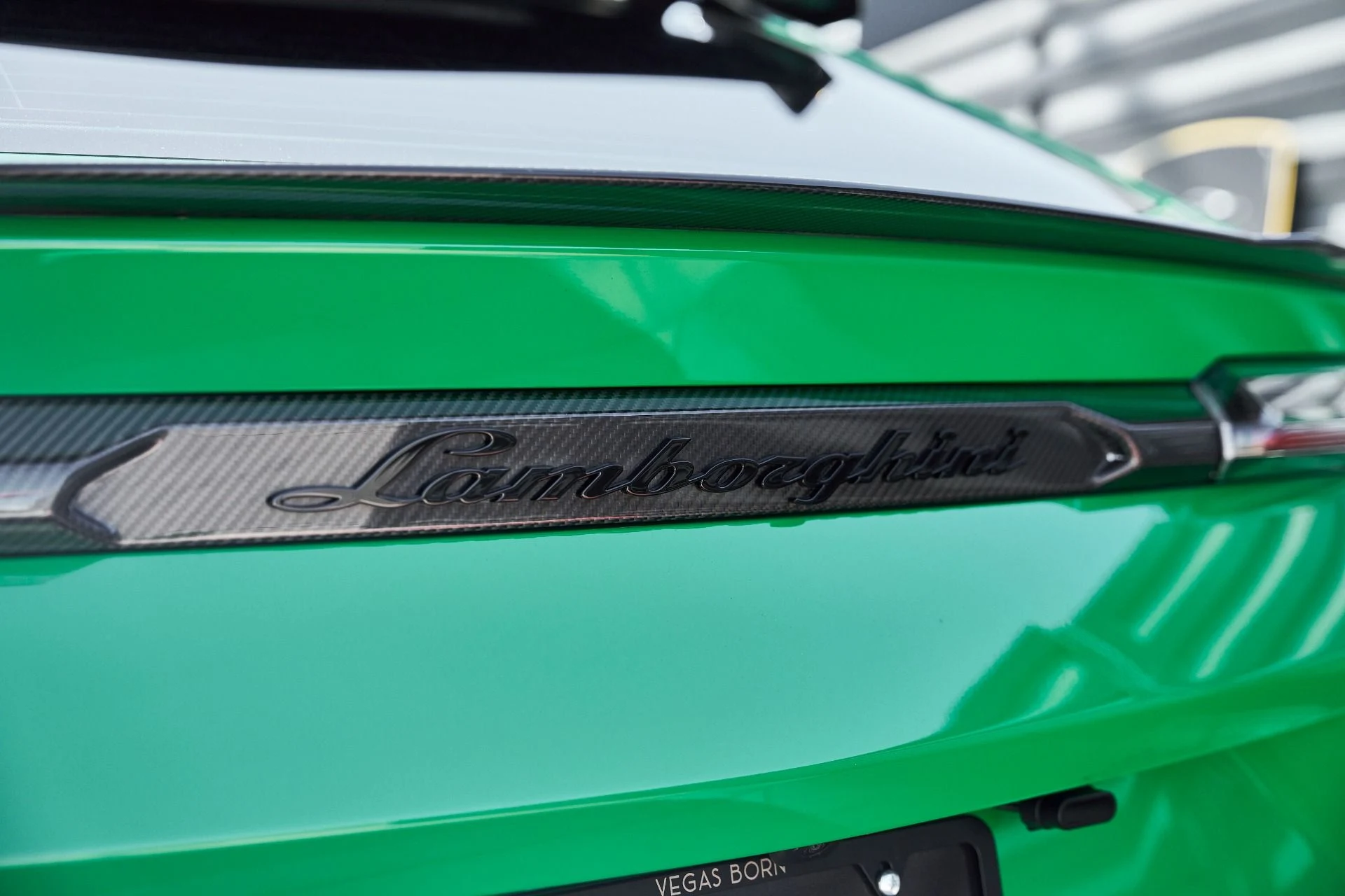 mph015_144571147_Used_2024_Lamborghini_Urus_Performante_1770171825_9923466b15