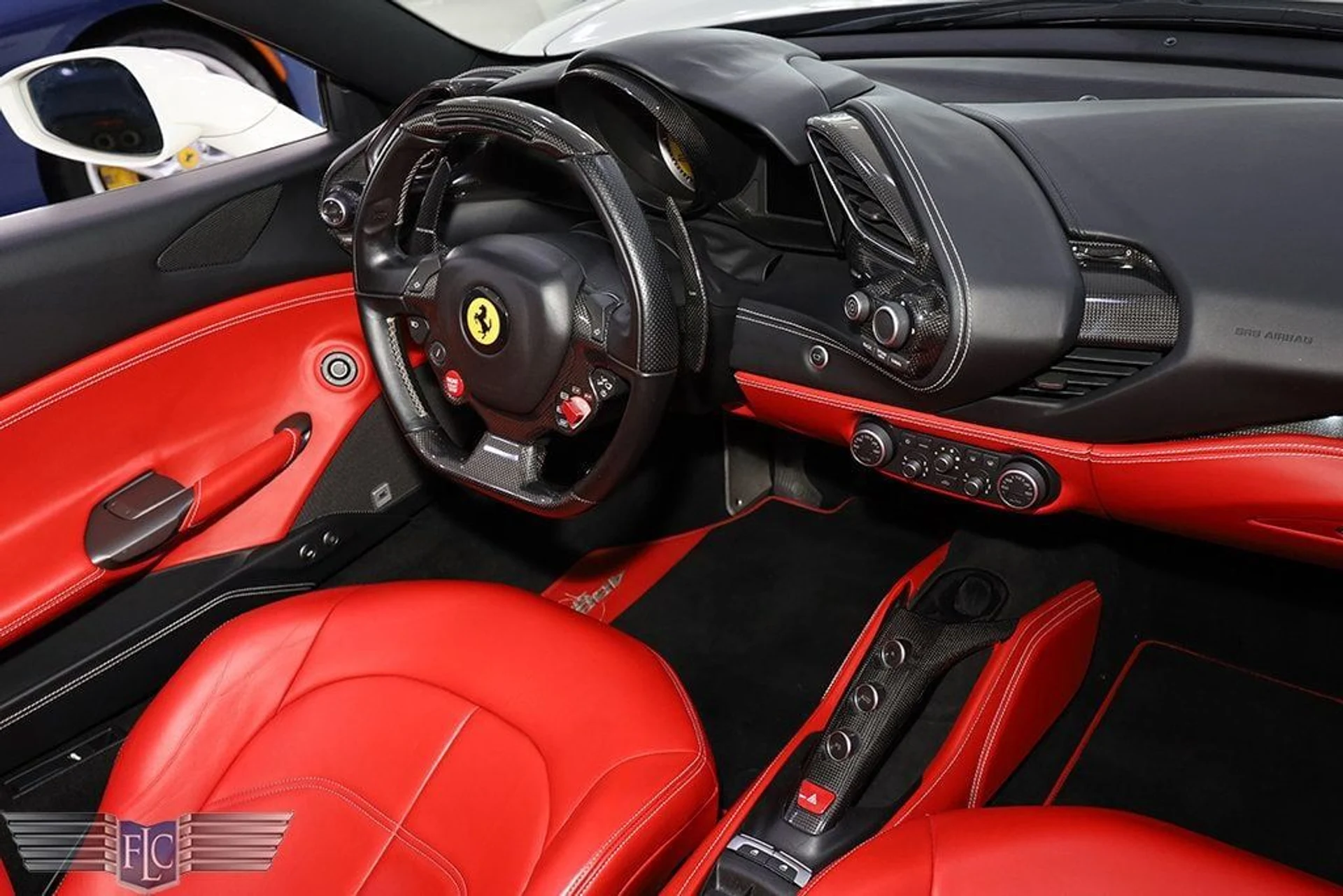 mph015_1476266606_used_2017_ferrari_488_spider_convertible_6305_22875072_16_1024_831129fed6