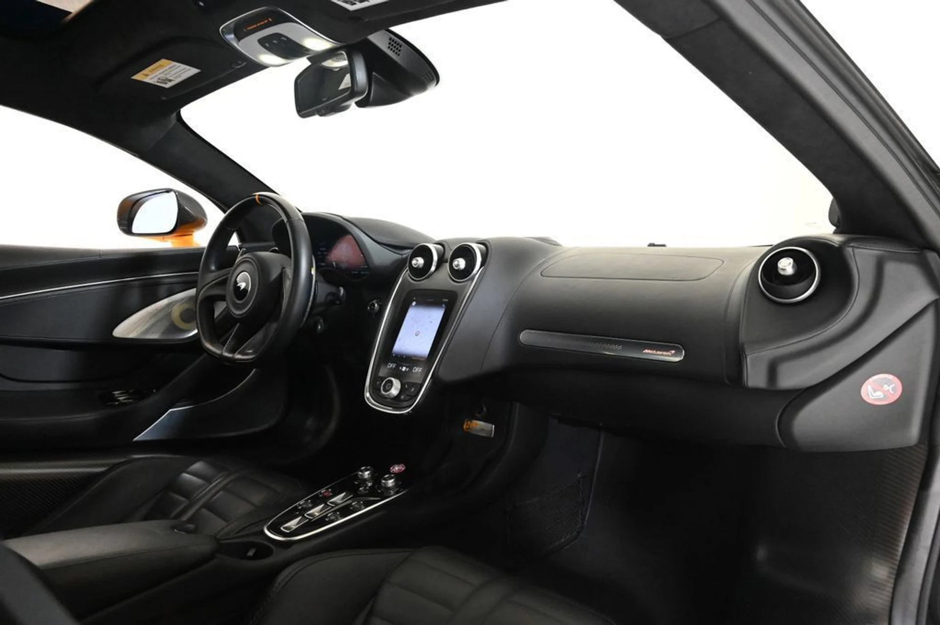 mph015_1482070909_new_2025_mclaren_gts_11350_22961042_15_1024_fa8185b72c