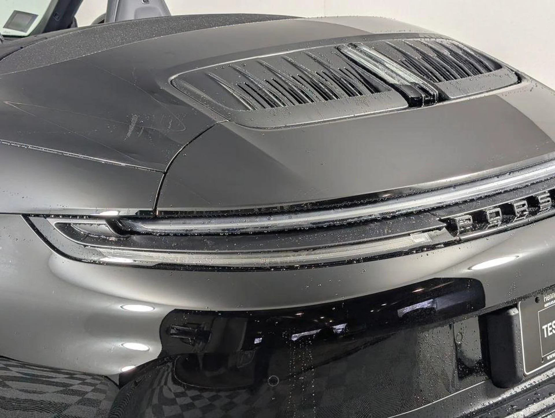 mph015_1483404748_5_Fg_XJEU_Zcf_Axkmg74kx_R1p_T_Cu_GU_664864497a