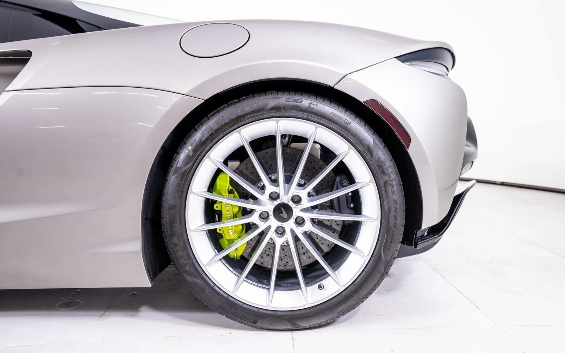 mph015_1484316138_81a8830b0721835062a2a41ec3d2b922x_284311e012