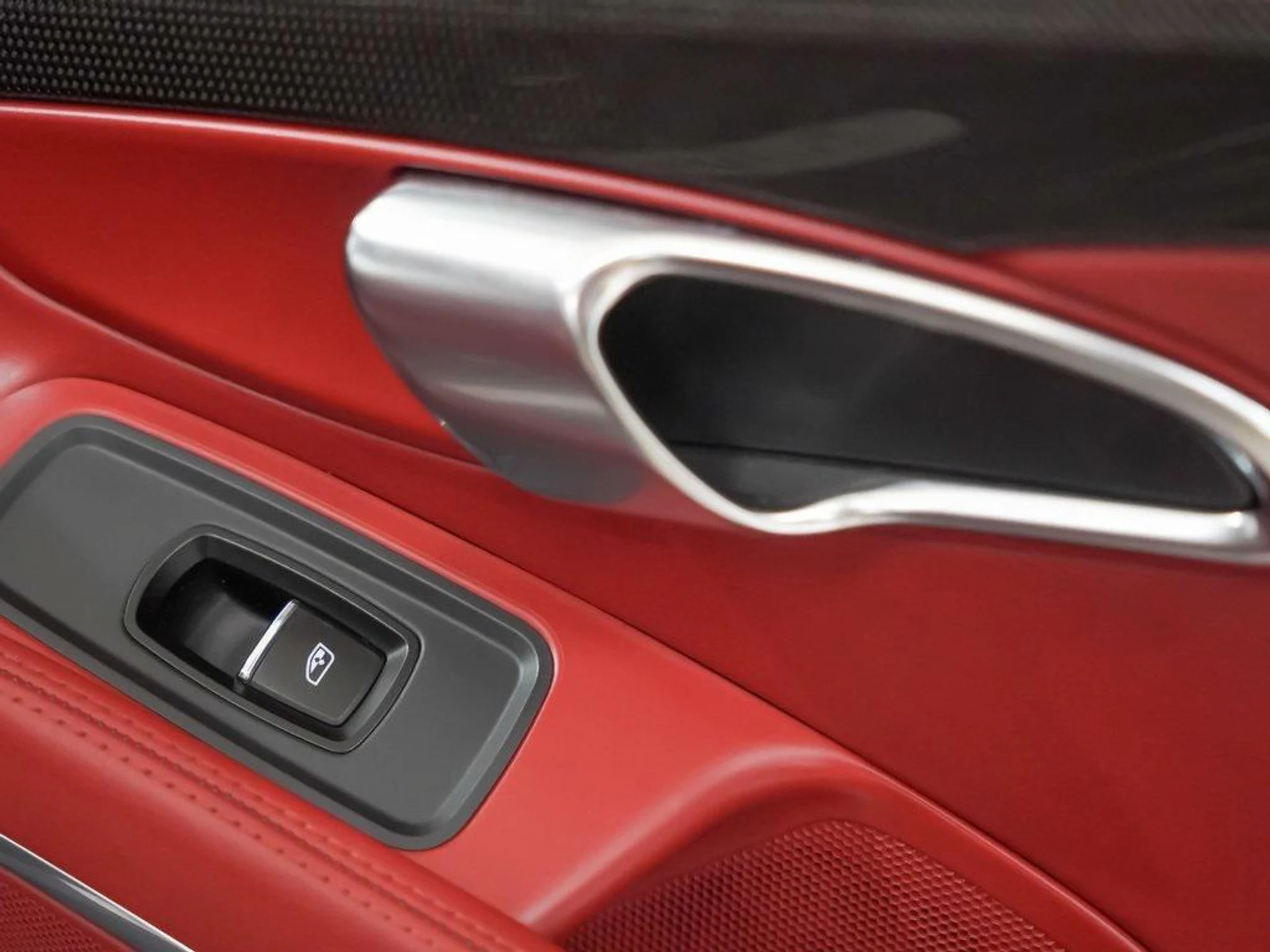 mph015_1486653455_KY_3v12_M_Ru_Er5_WO_1ut_F0fg_W_2ilw_5a757982cc